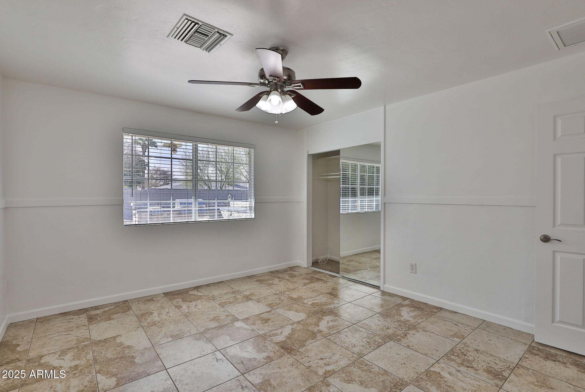 NORTH VISTA - Residential