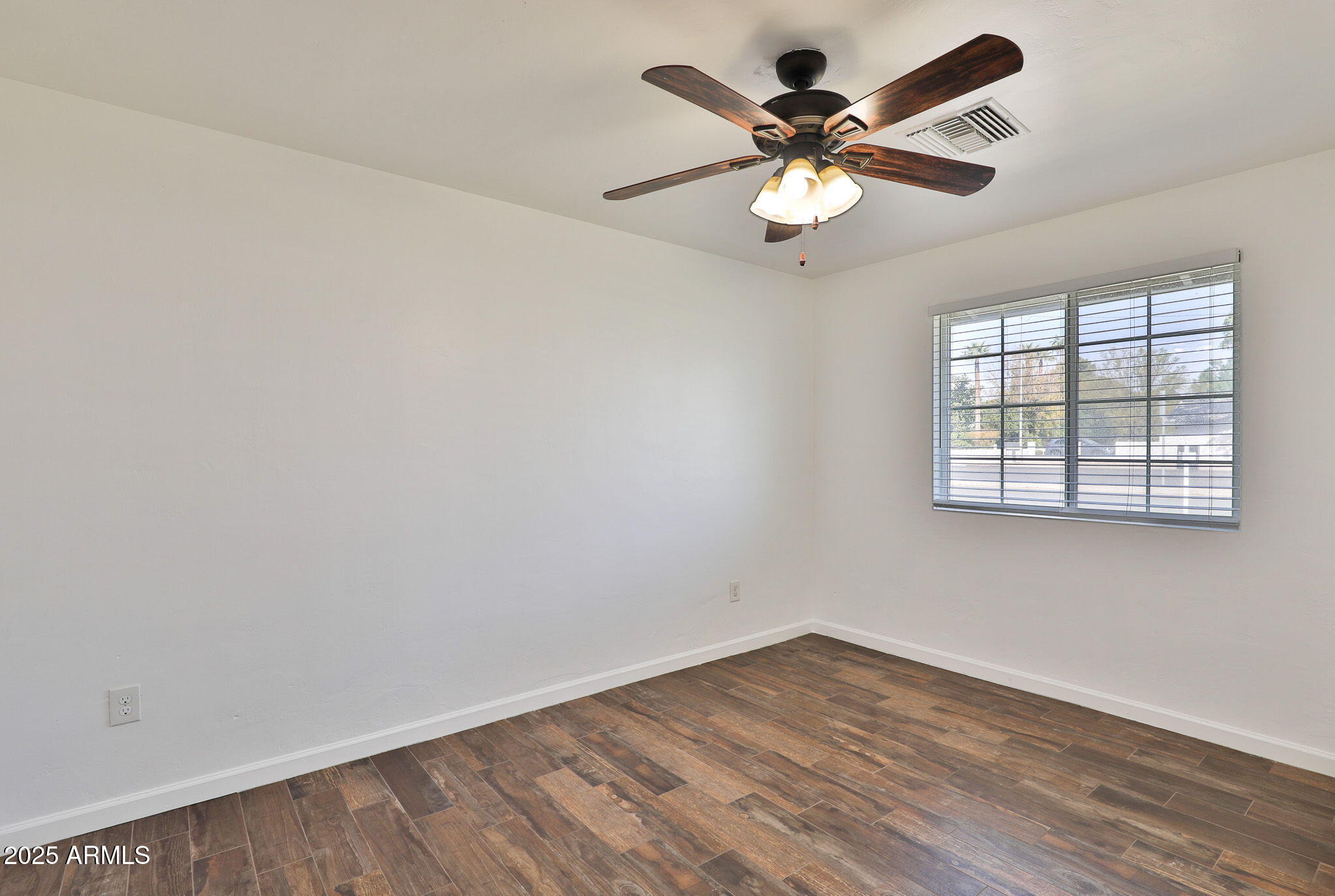 NORTH VISTA - Residential