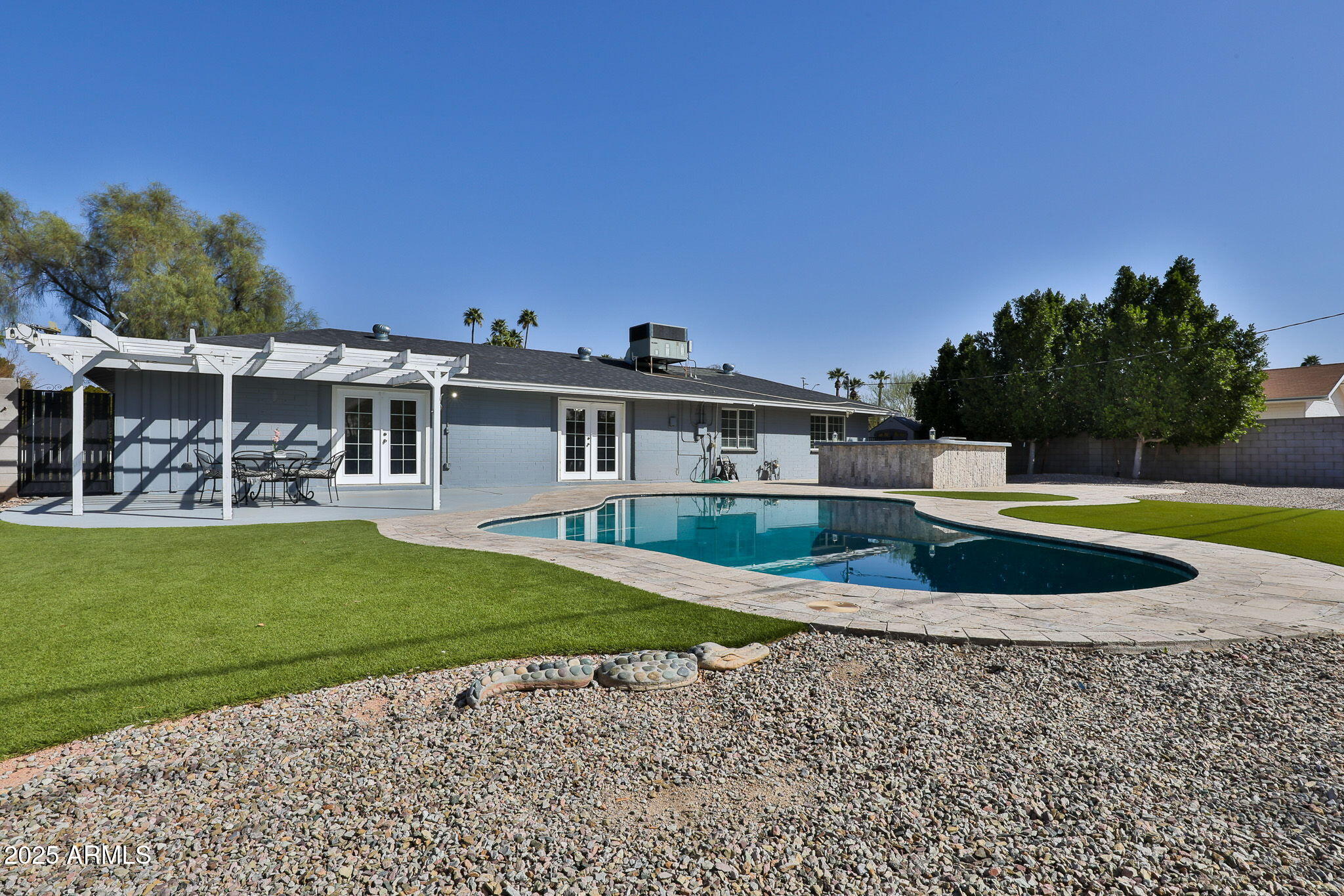NORTH VISTA - Residential