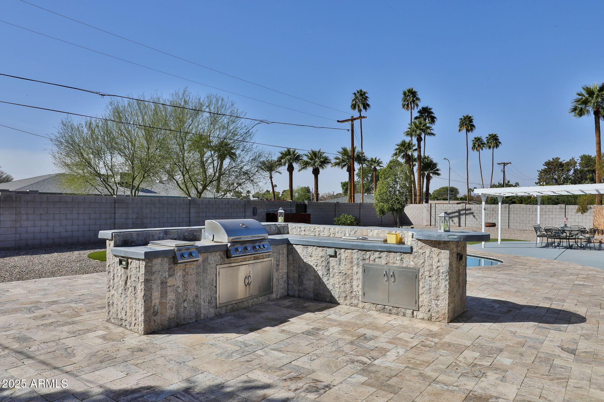 NORTH VISTA - Residential
