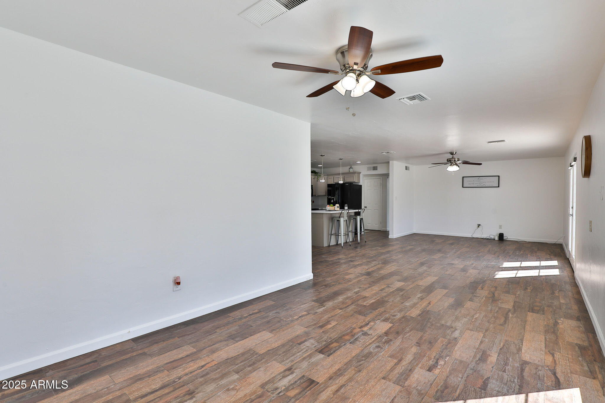 NORTH VISTA - Residential