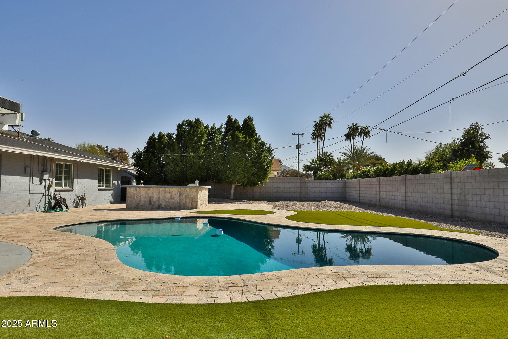 NORTH VISTA - Residential