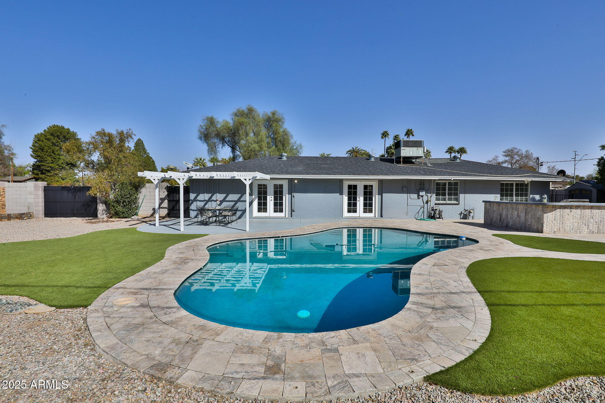 NORTH VISTA - Residential