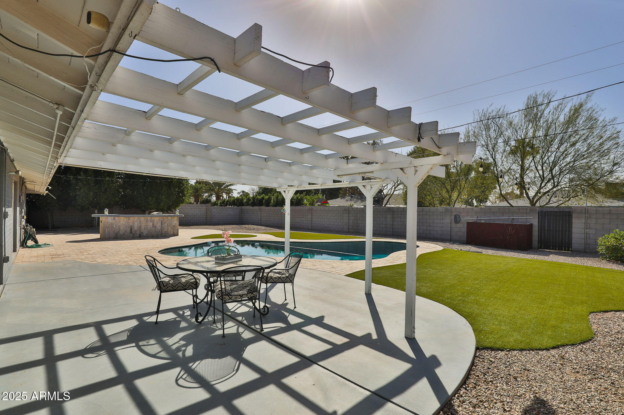 NORTH VISTA - Residential