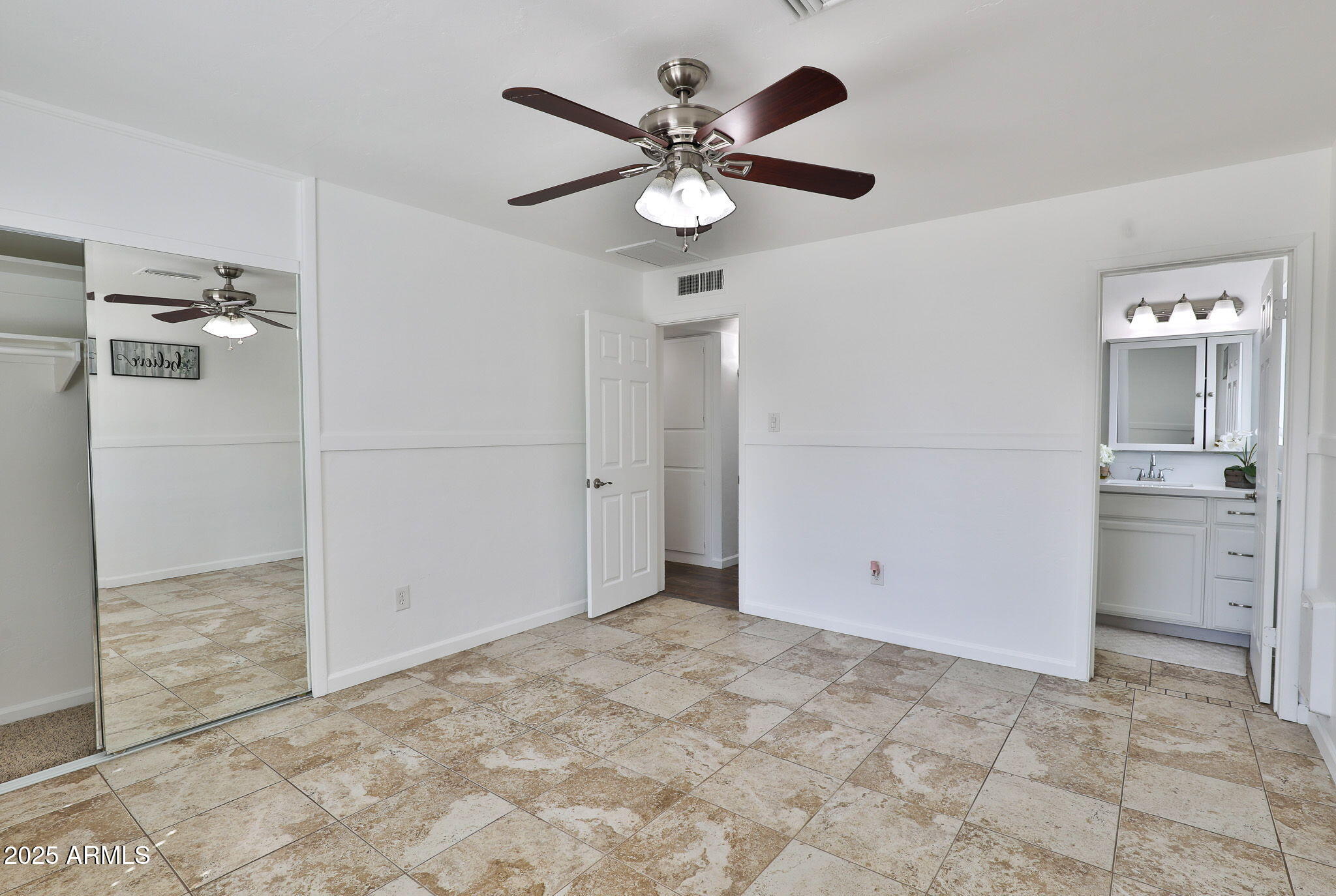 NORTH VISTA - Residential