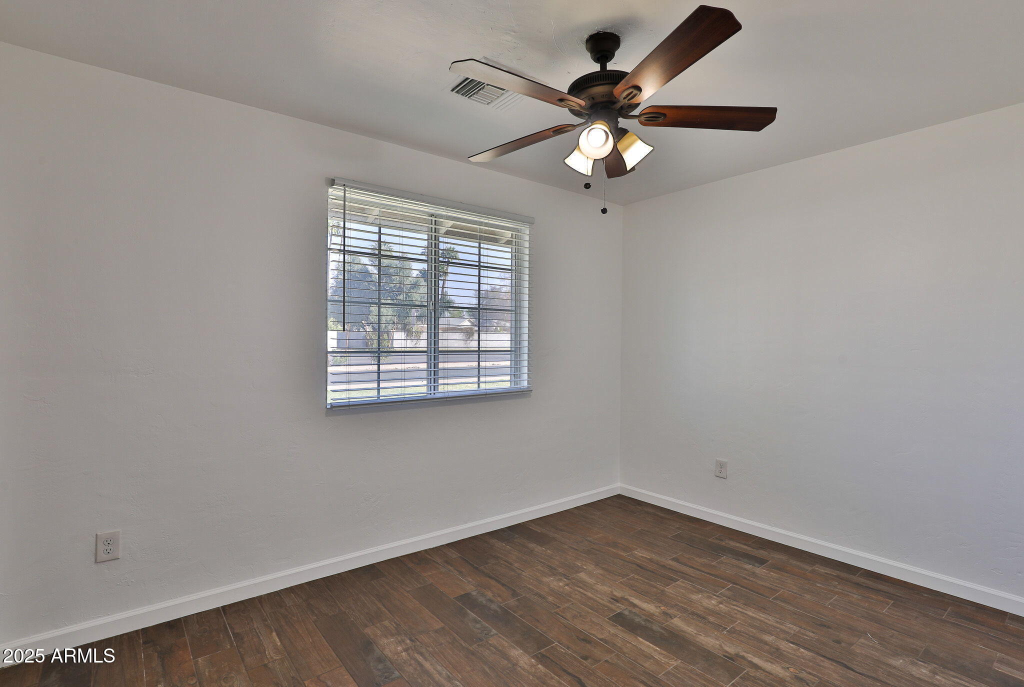 NORTH VISTA - Residential