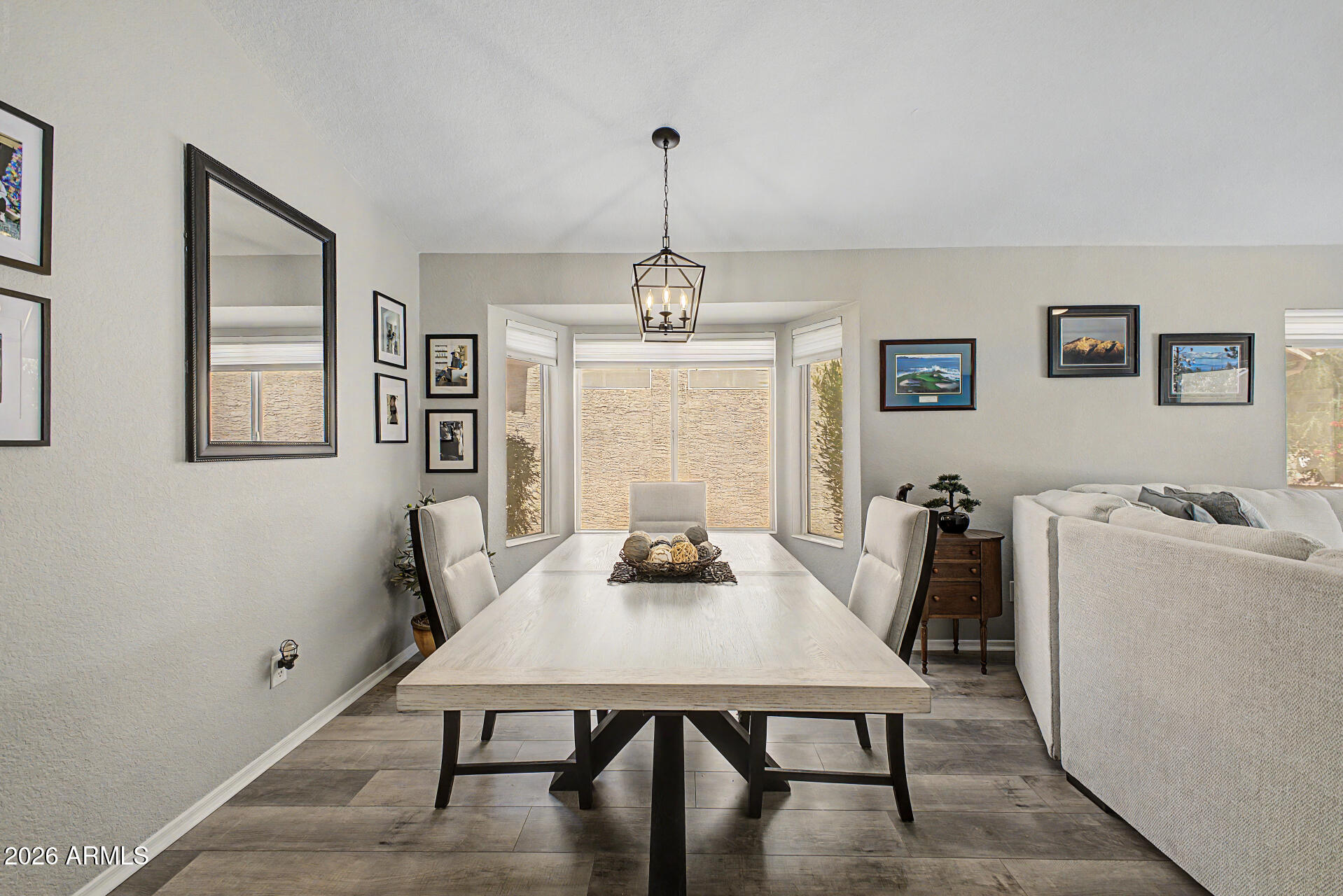 SUNBIRD UNIT ELEVEN - Residential