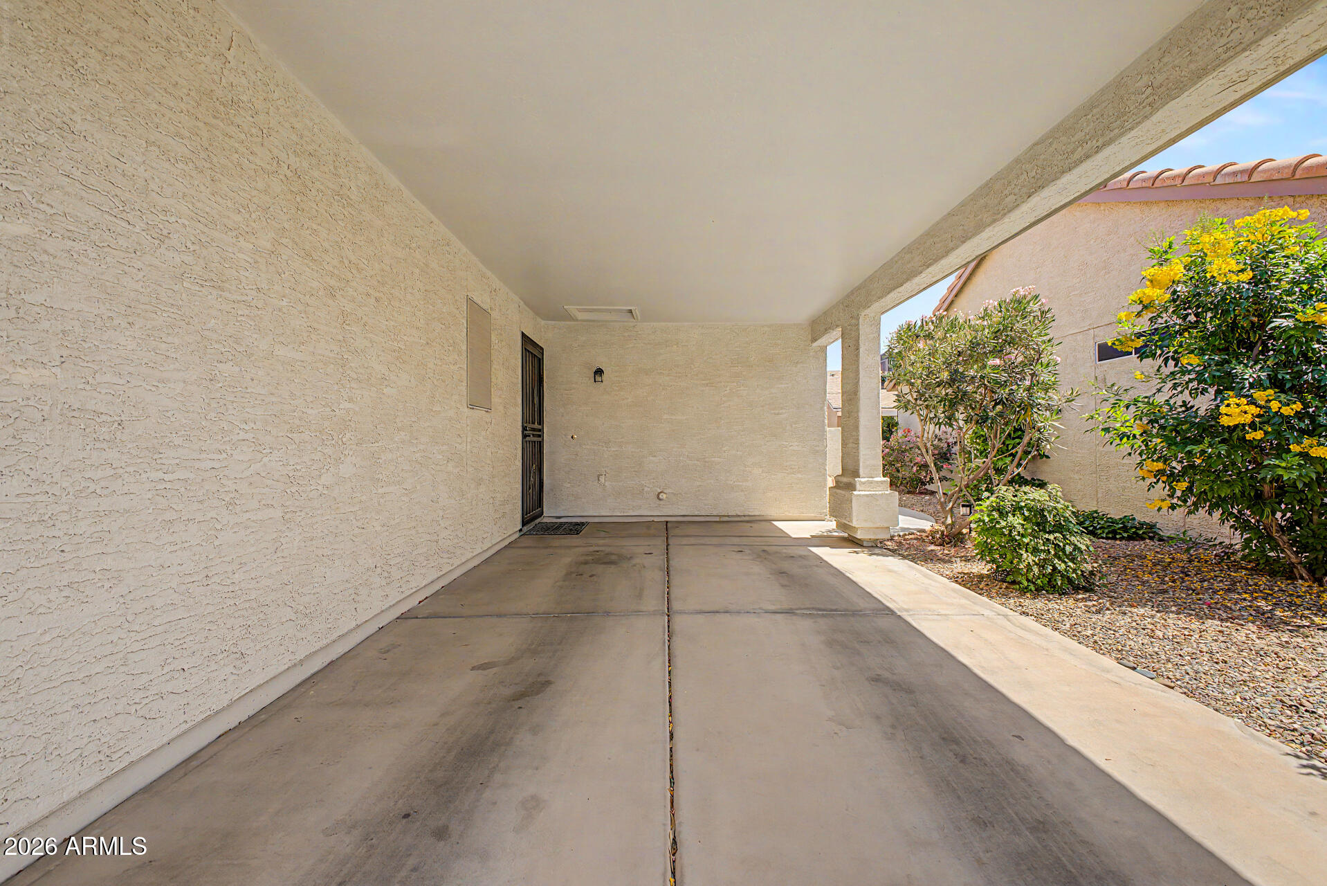 SUNBIRD UNIT ELEVEN - Residential
