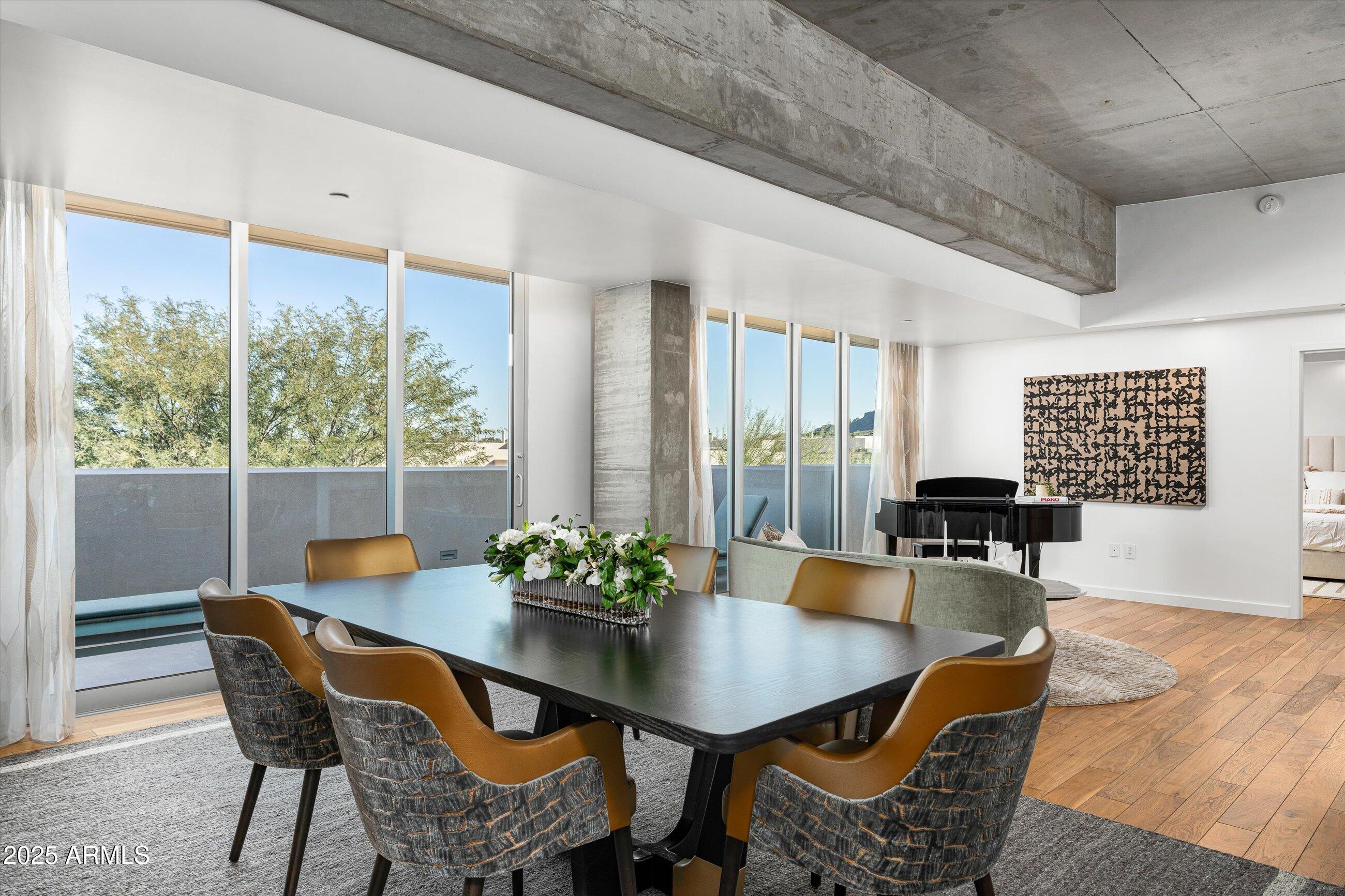 MOUNTAIN SHADOWS RESORT - CONDOMINIUM HOTEL - Residential