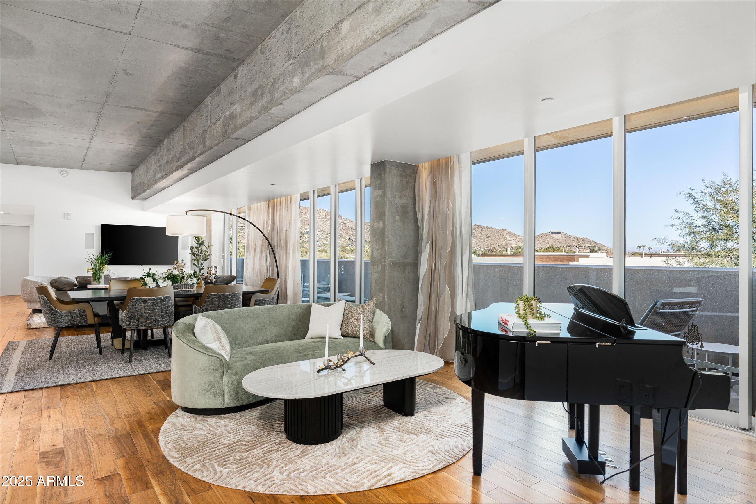 MOUNTAIN SHADOWS RESORT - CONDOMINIUM HOTEL - Residential