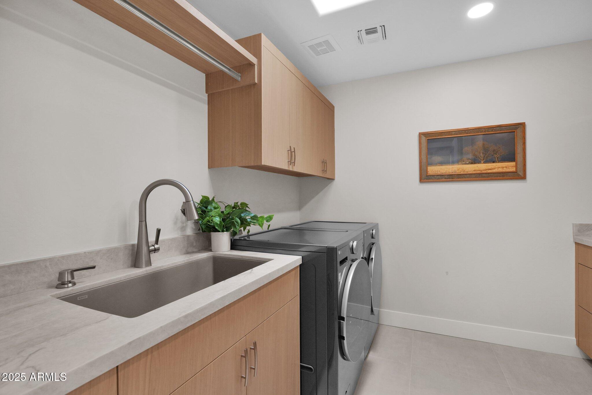 W2 SE4 NE4 SW4 Sec. 28 T5N R4E - Residential