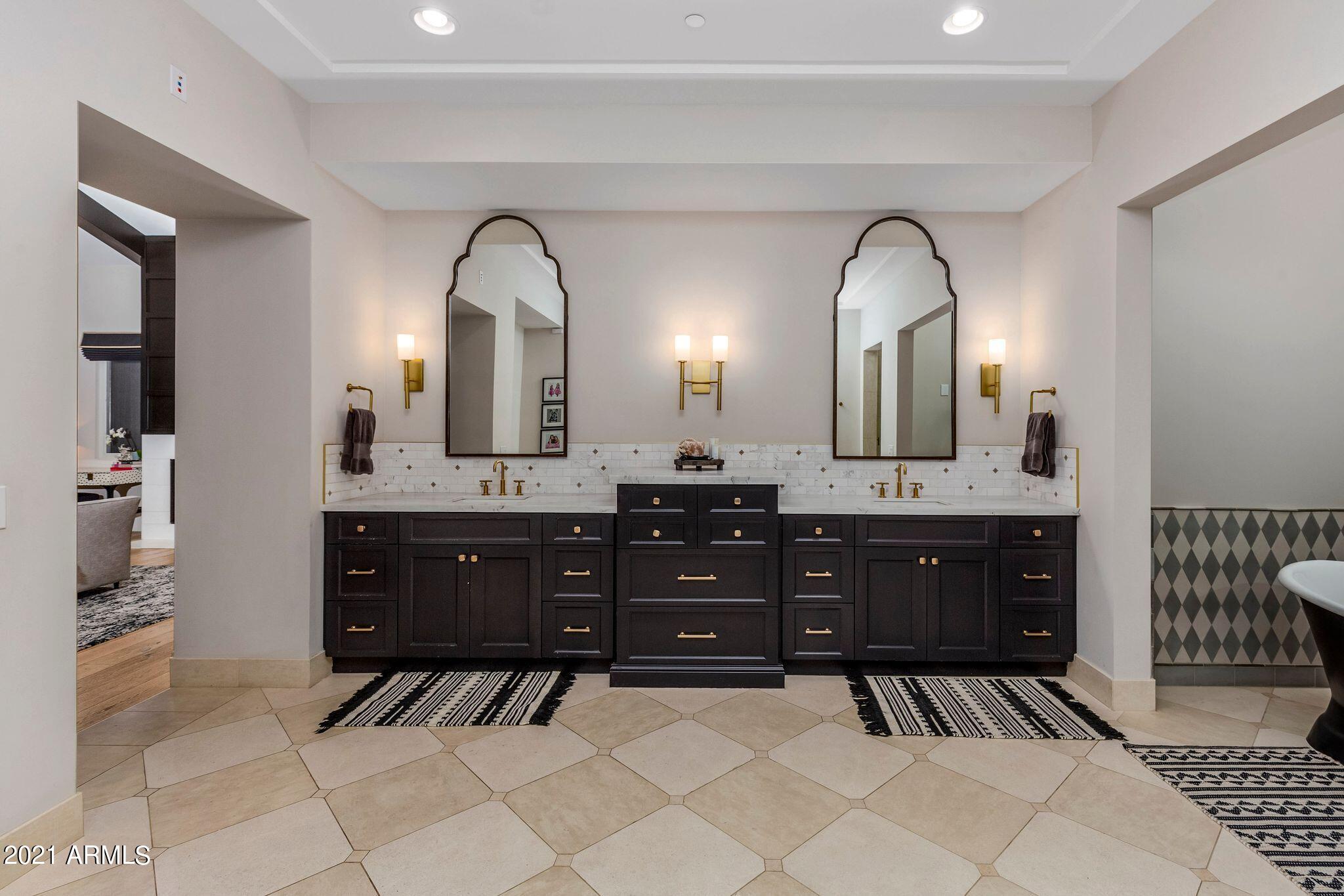 CAVALLO ESTATES - Residential