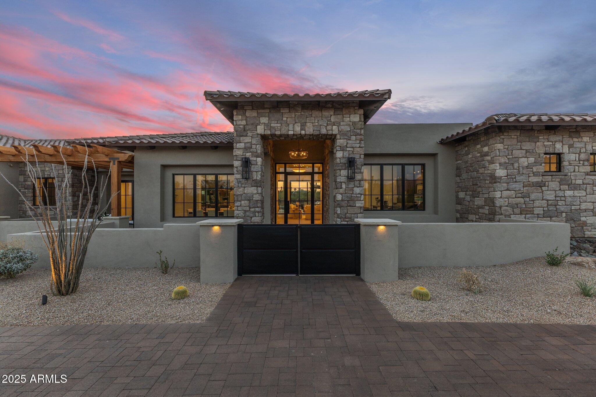 PINNACLE PEAK VISTAS 3 LOT 1-210 TR A-B - Residential