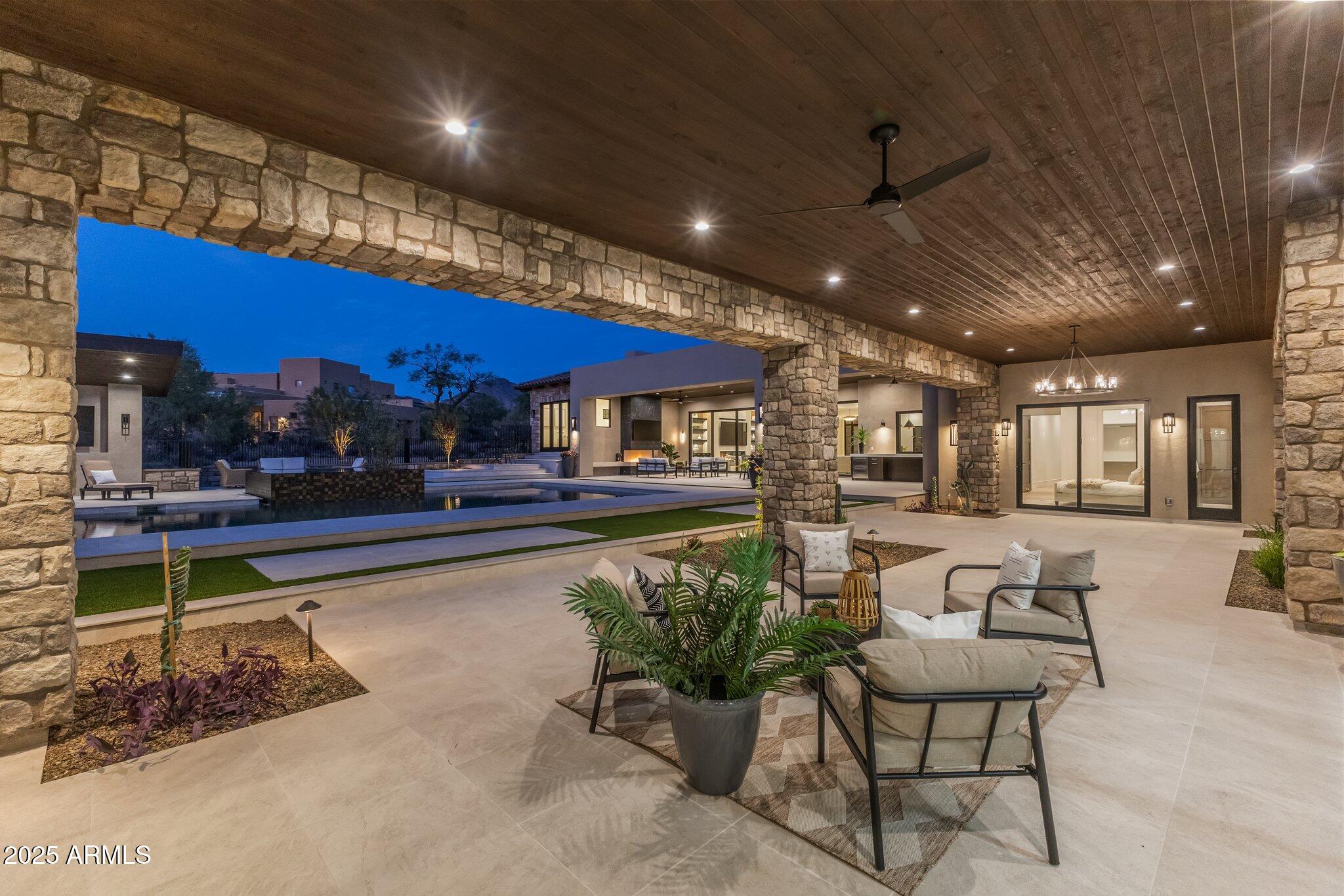 PINNACLE PEAK VISTAS 3 LOT 1-210 TR A-B - Residential