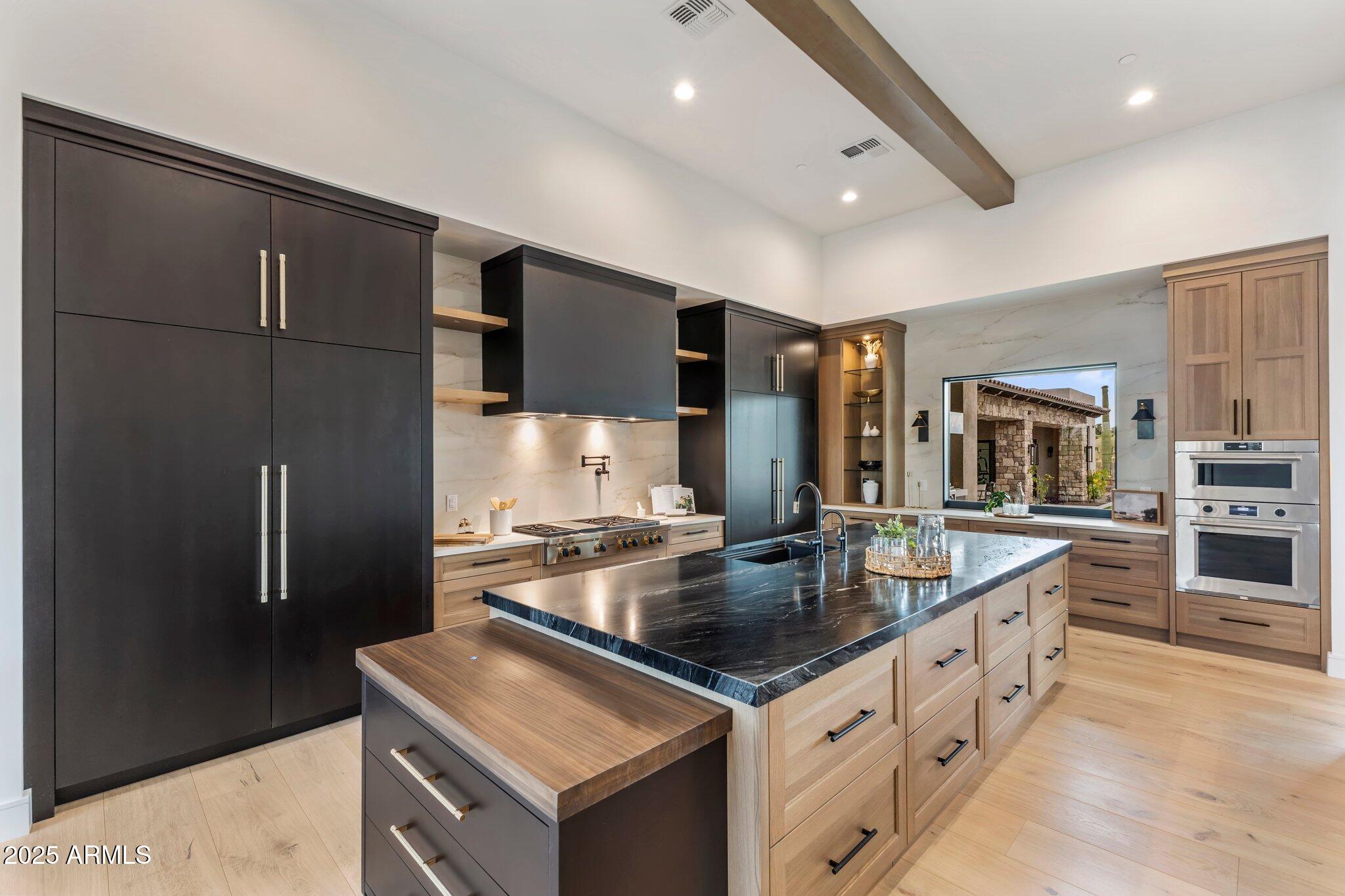 PINNACLE PEAK VISTAS 3 LOT 1-210 TR A-B - Residential