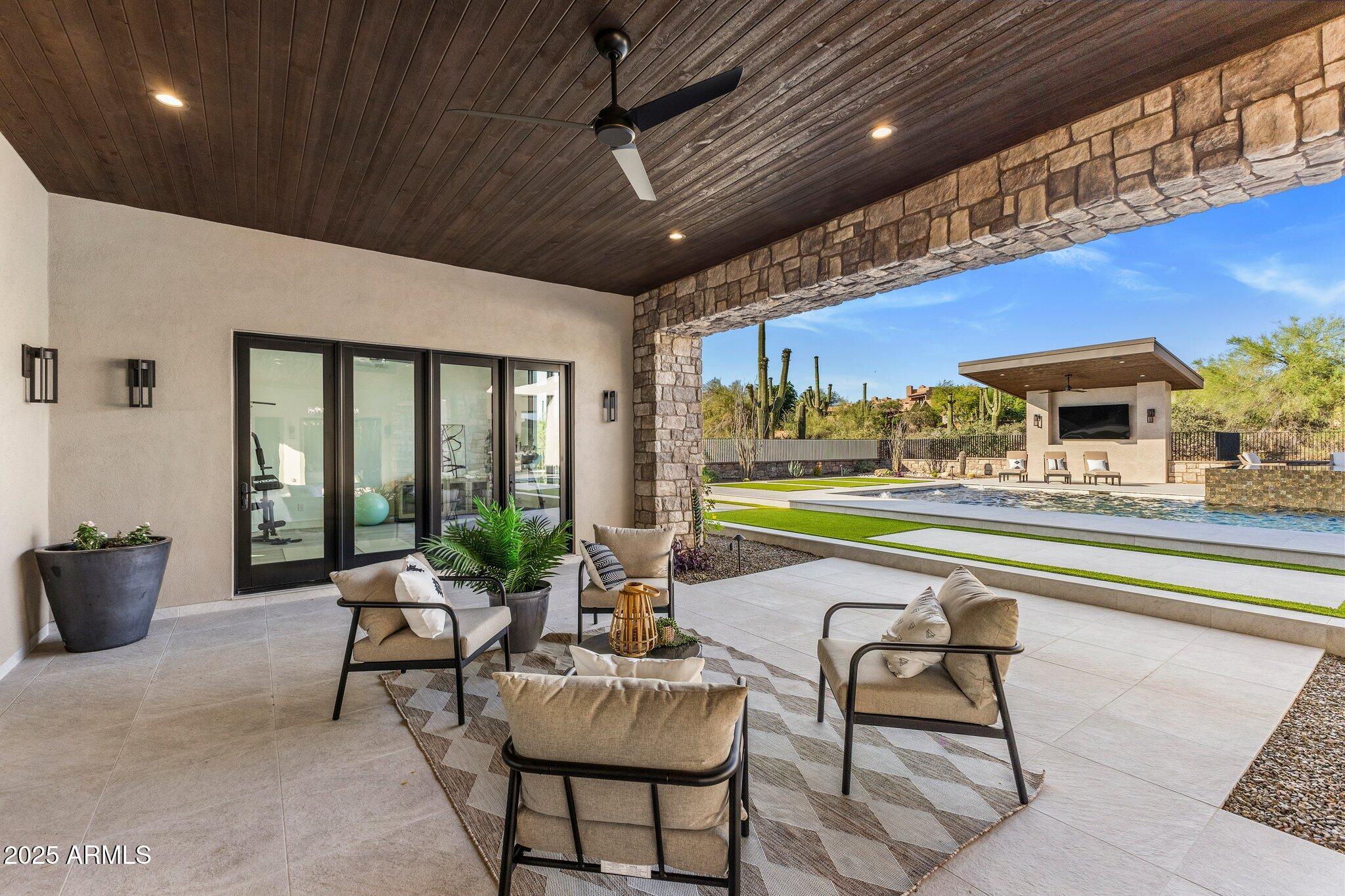 PINNACLE PEAK VISTAS 3 LOT 1-210 TR A-B - Residential