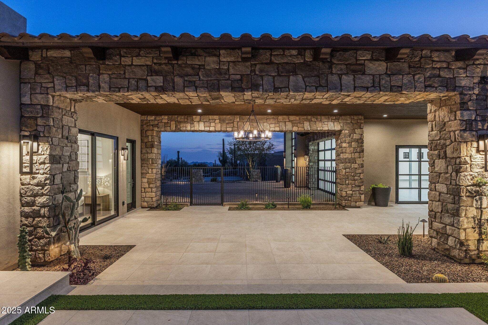 PINNACLE PEAK VISTAS 3 LOT 1-210 TR A-B - Residential