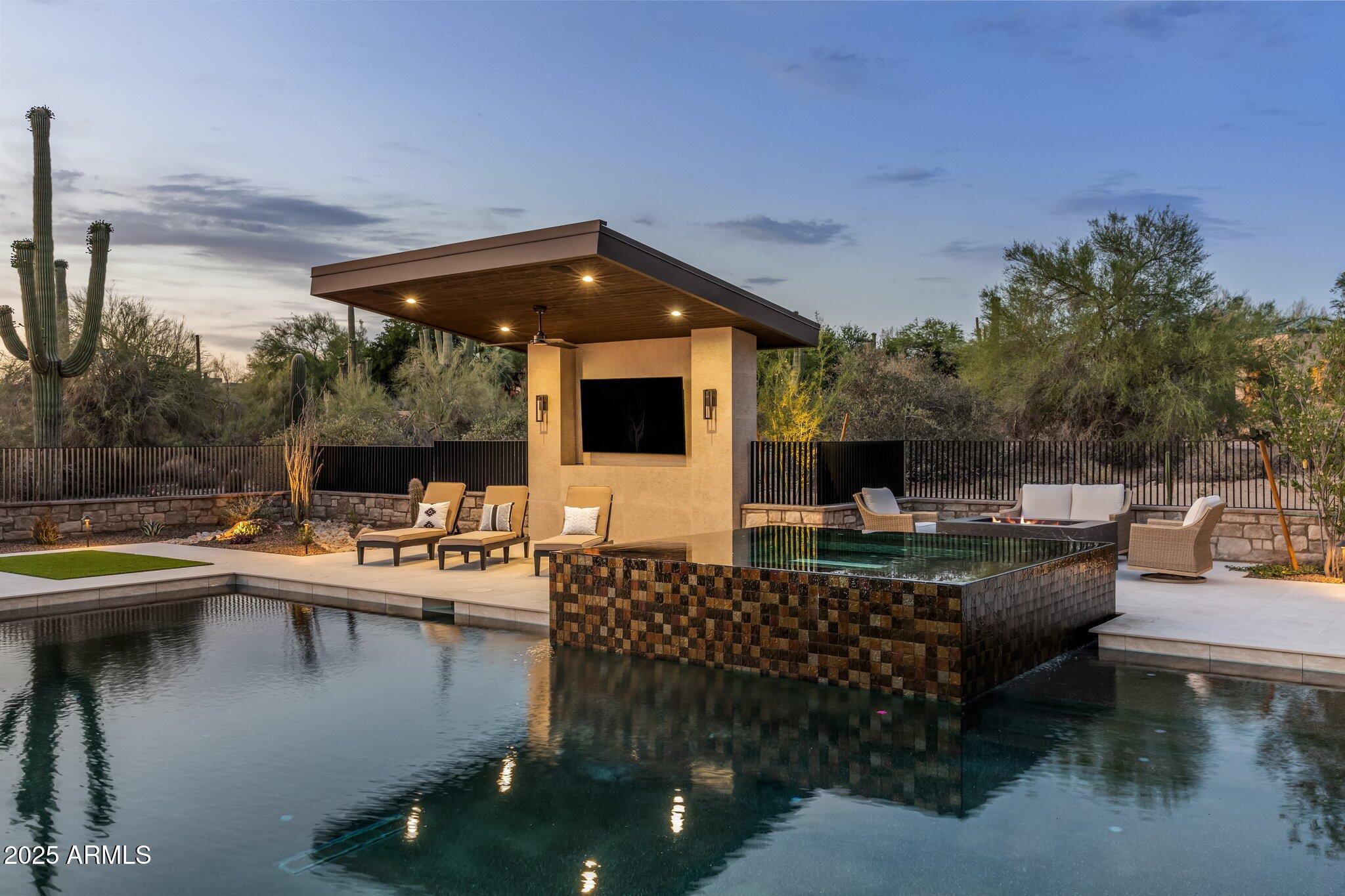 PINNACLE PEAK VISTAS 3 LOT 1-210 TR A-B - Residential