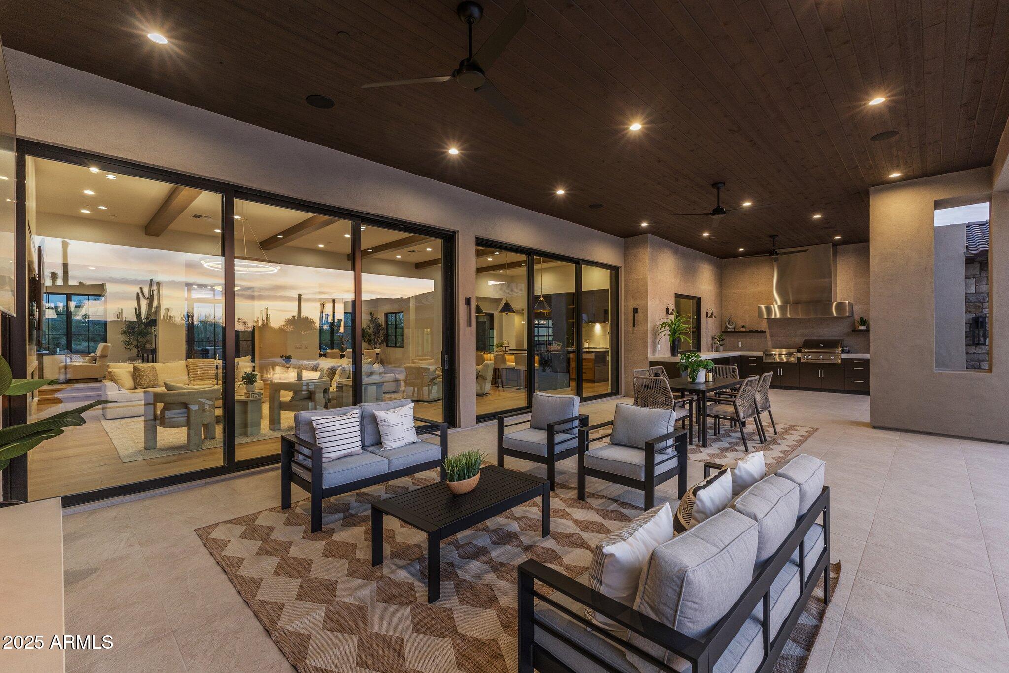 PINNACLE PEAK VISTAS 3 LOT 1-210 TR A-B - Residential