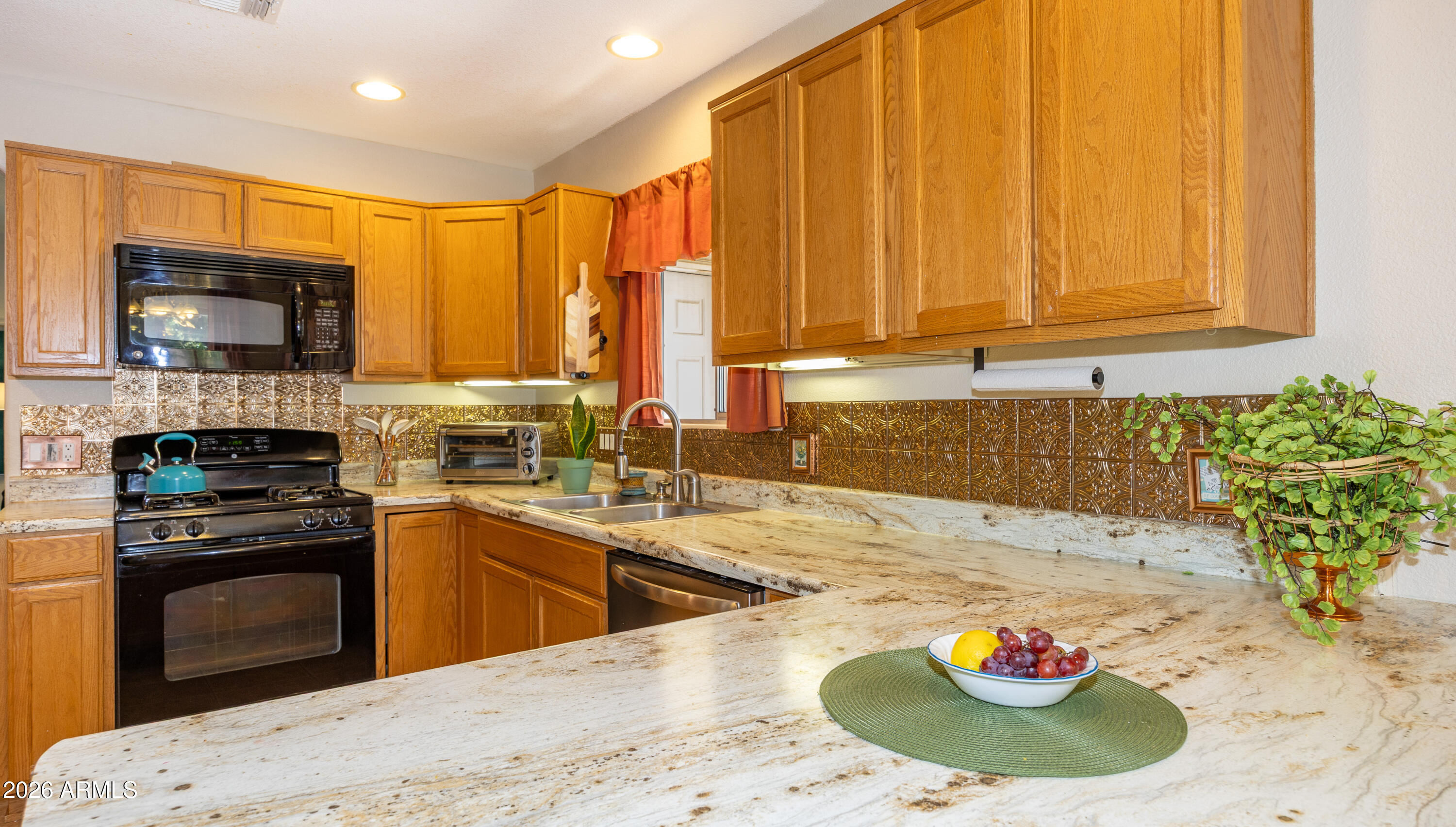 HOLIDAY AT PDS PHASE 3 AMENDED - Residential