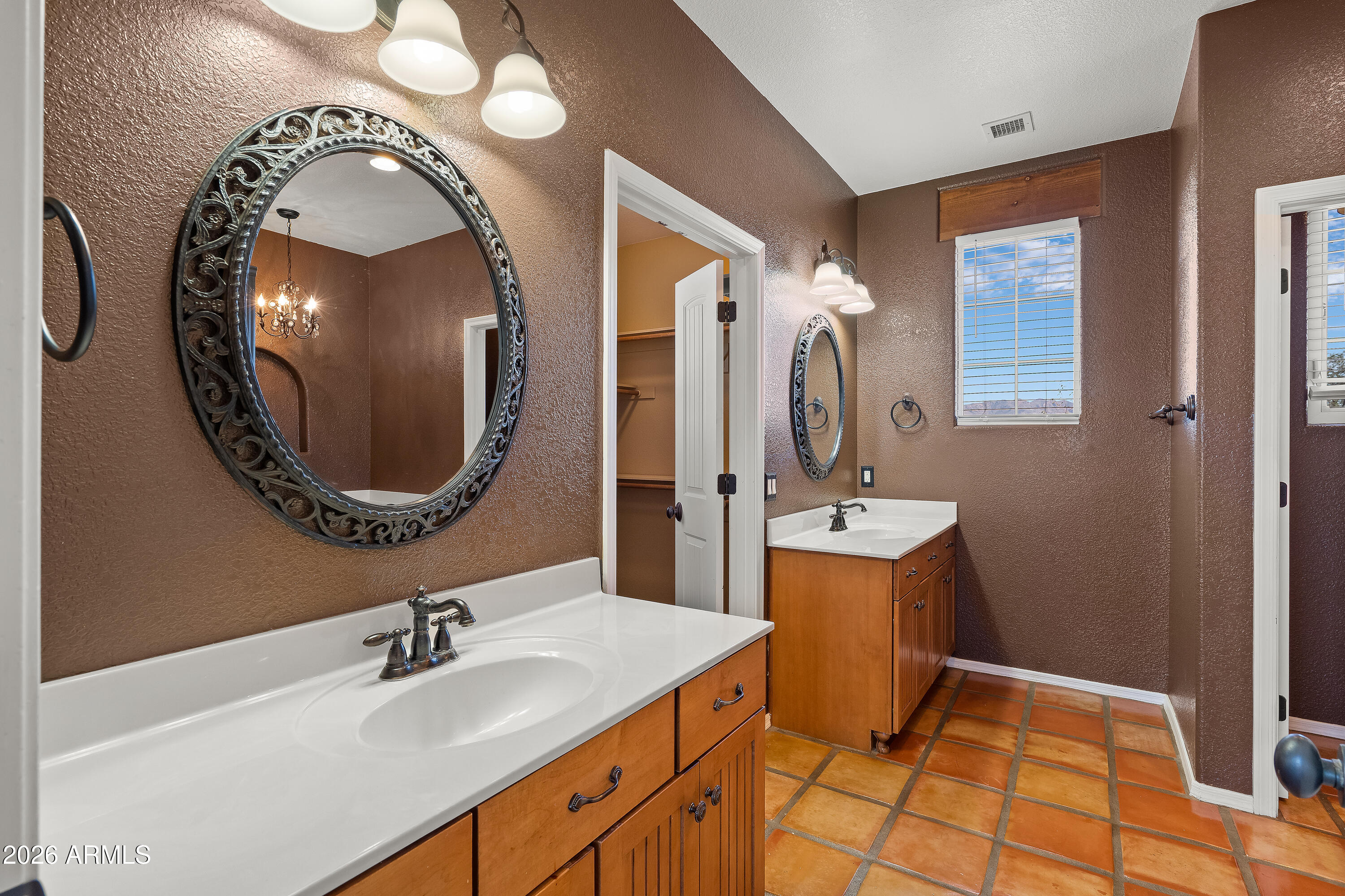 BARBARY ESTATES - Residential