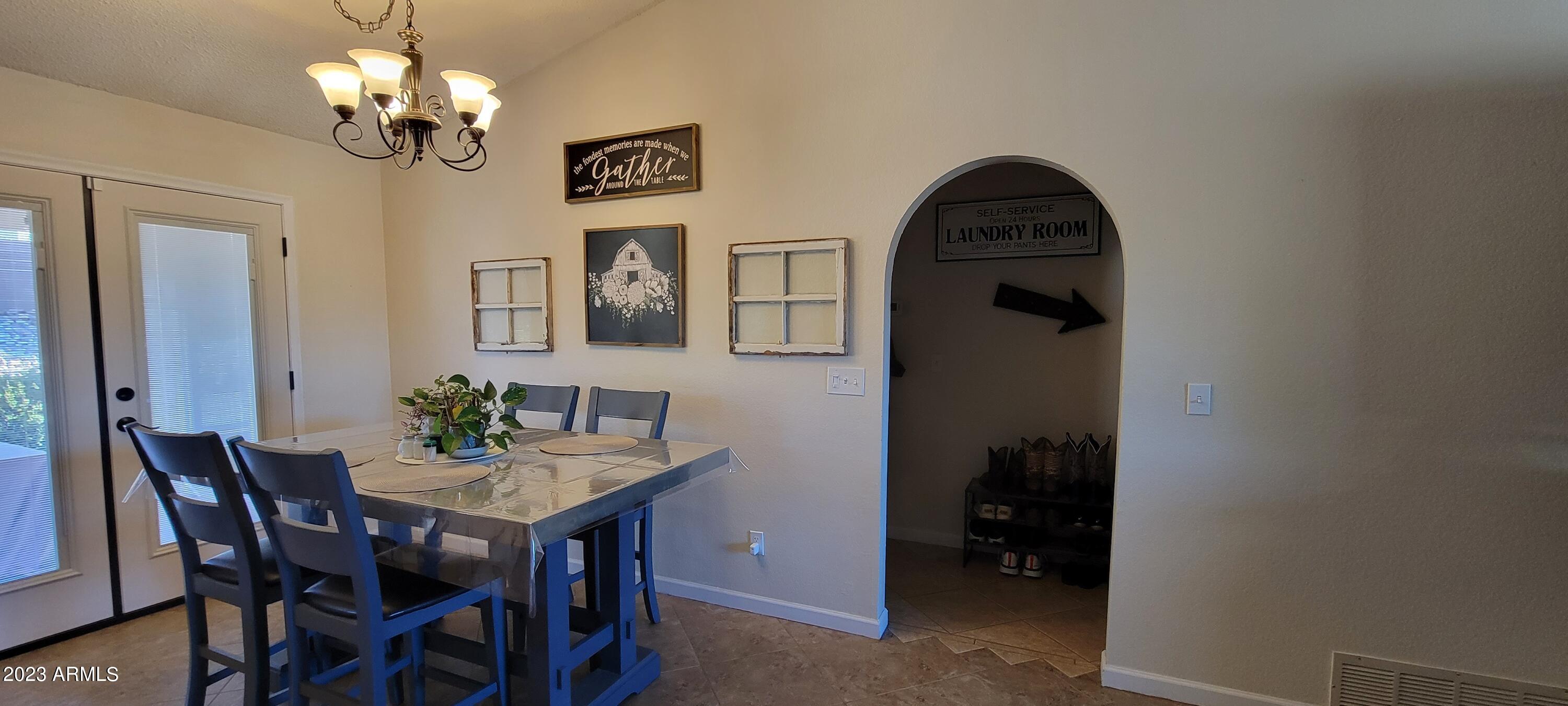 TRACT UNIT 115 AMD - Residential