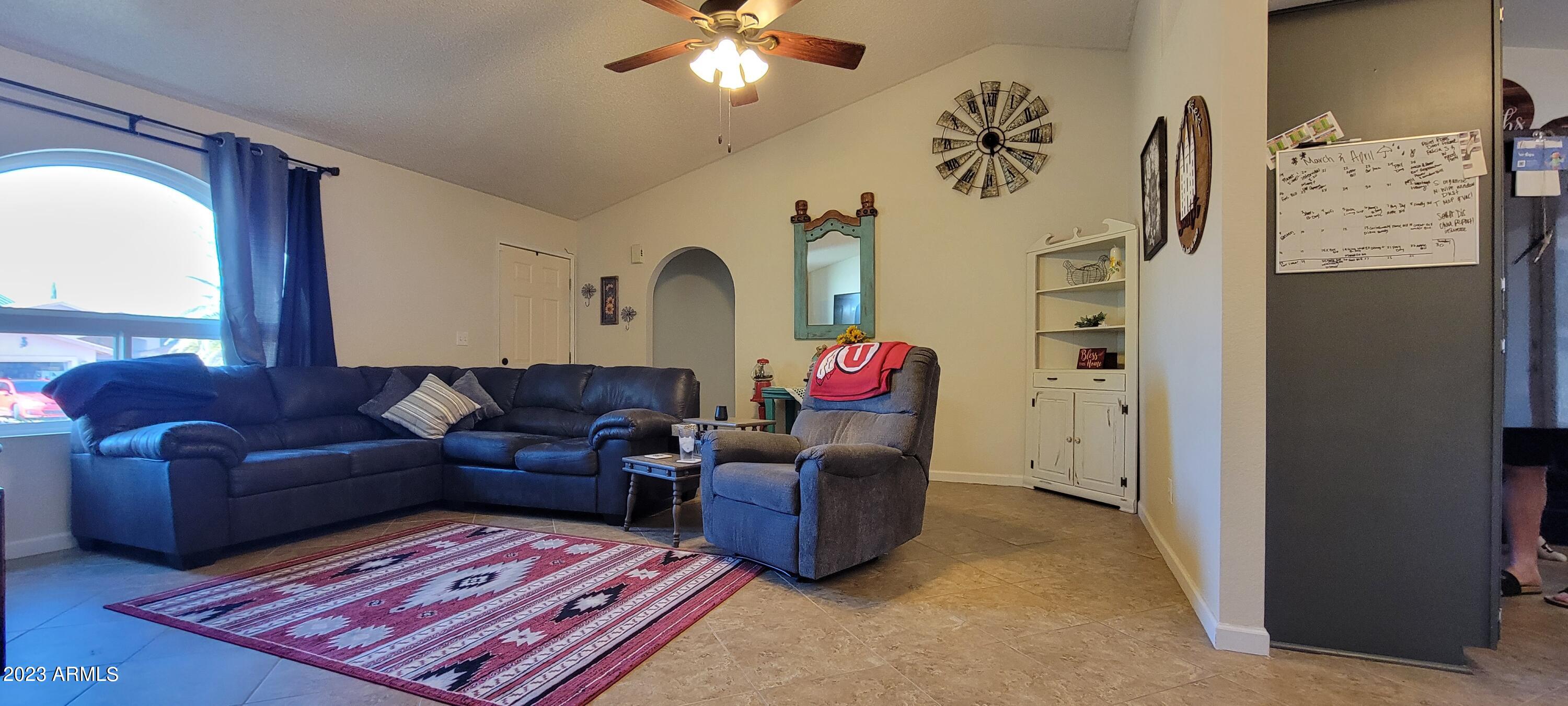 TRACT UNIT 115 AMD - Residential