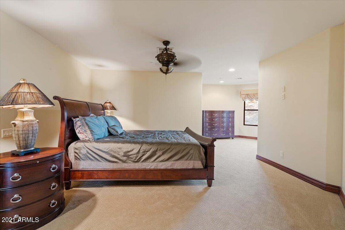 GOLD MOUNTAIN PRESERVE - Residential