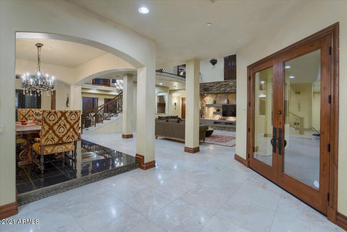 GOLD MOUNTAIN PRESERVE - Residential