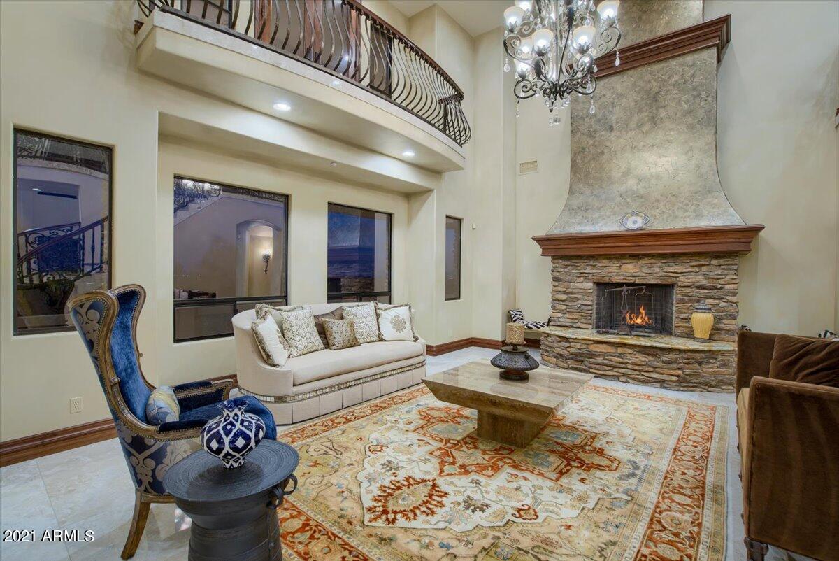 GOLD MOUNTAIN PRESERVE - Residential