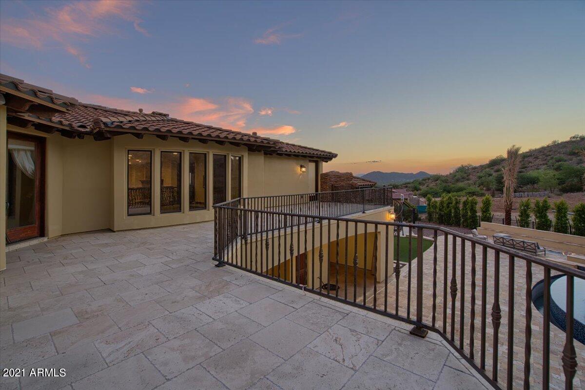 GOLD MOUNTAIN PRESERVE - Residential