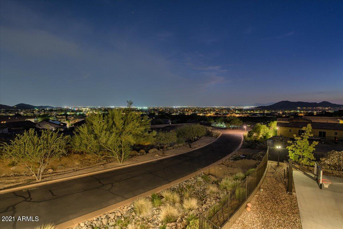 GOLD MOUNTAIN PRESERVE - Residential