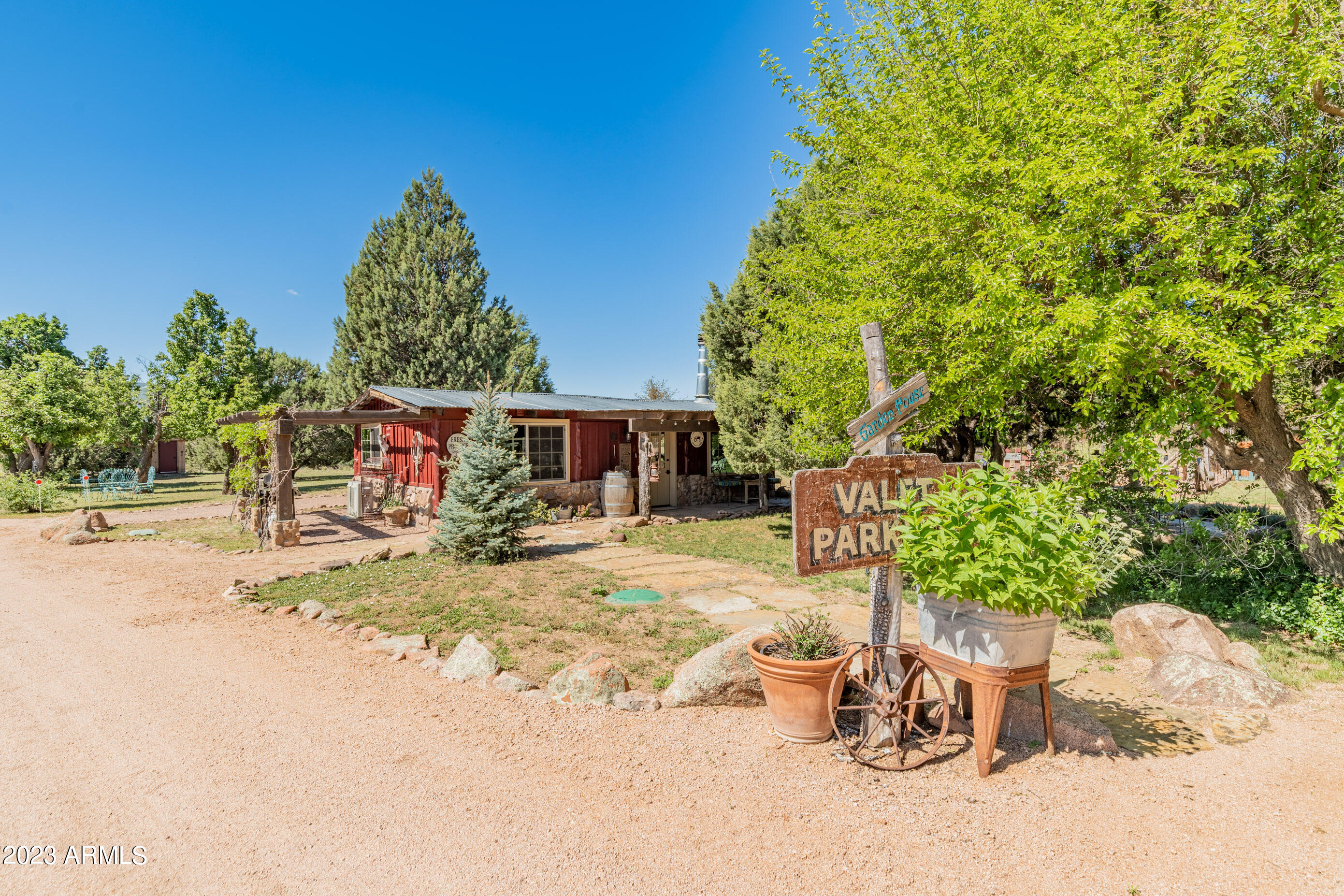 Tierra Madre Vineyard - Residential