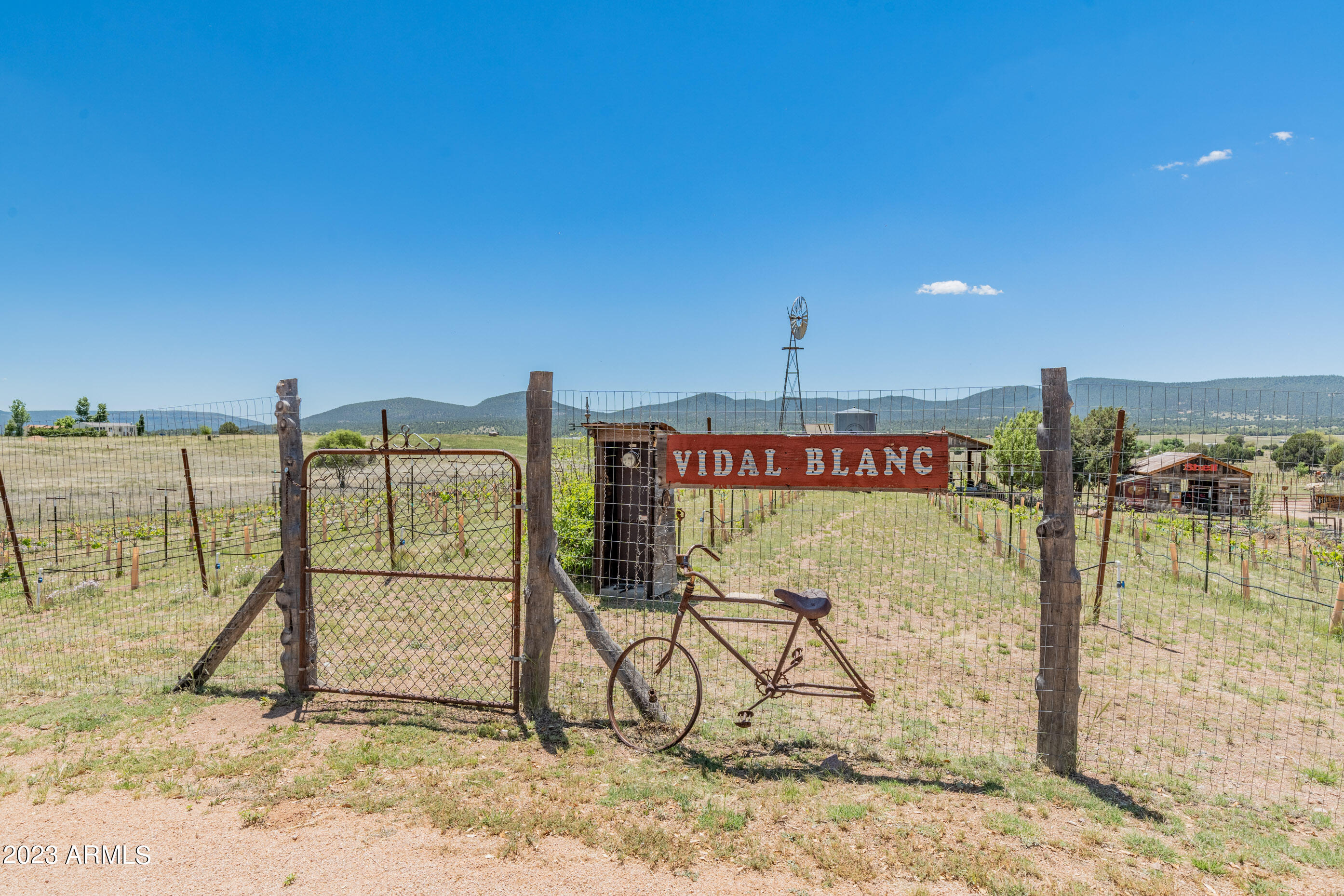 Tierra Madre Vineyard - Residential
