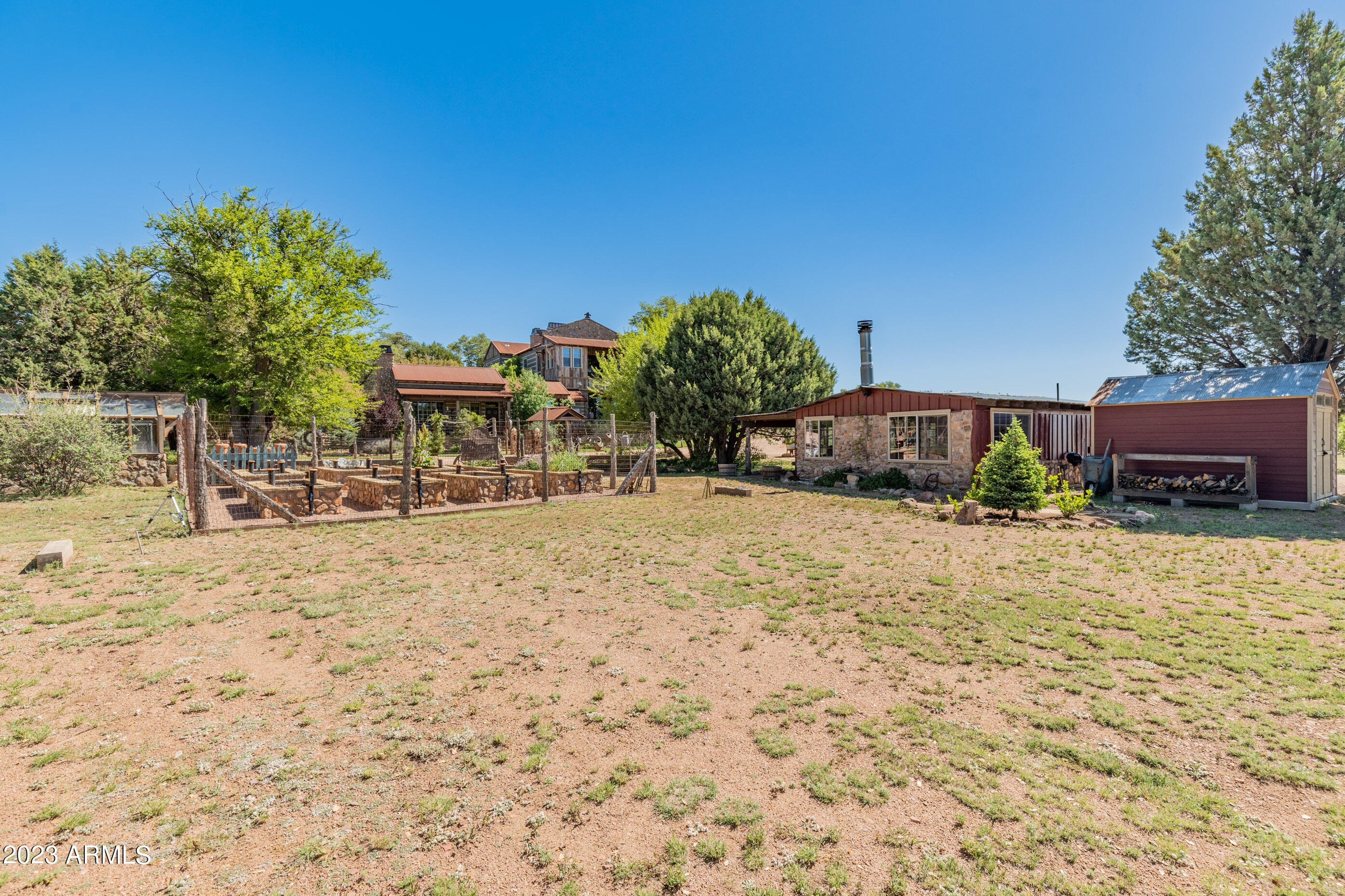 Tierra Madre Vineyard - Residential