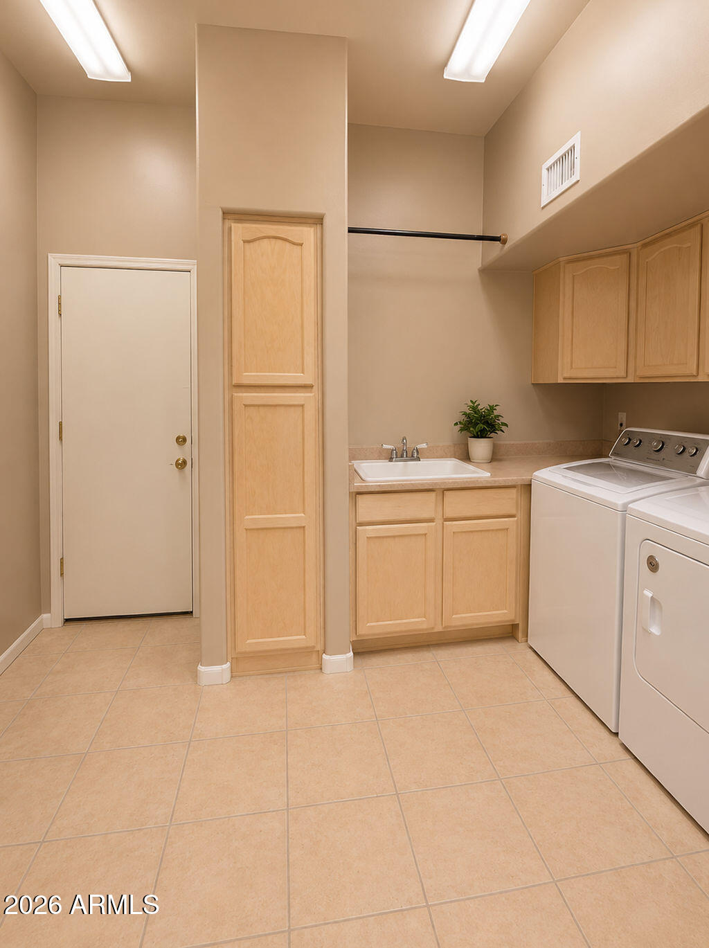 BENT TREE DESERT ESTATES LOT 1-72 TR AB - Residential