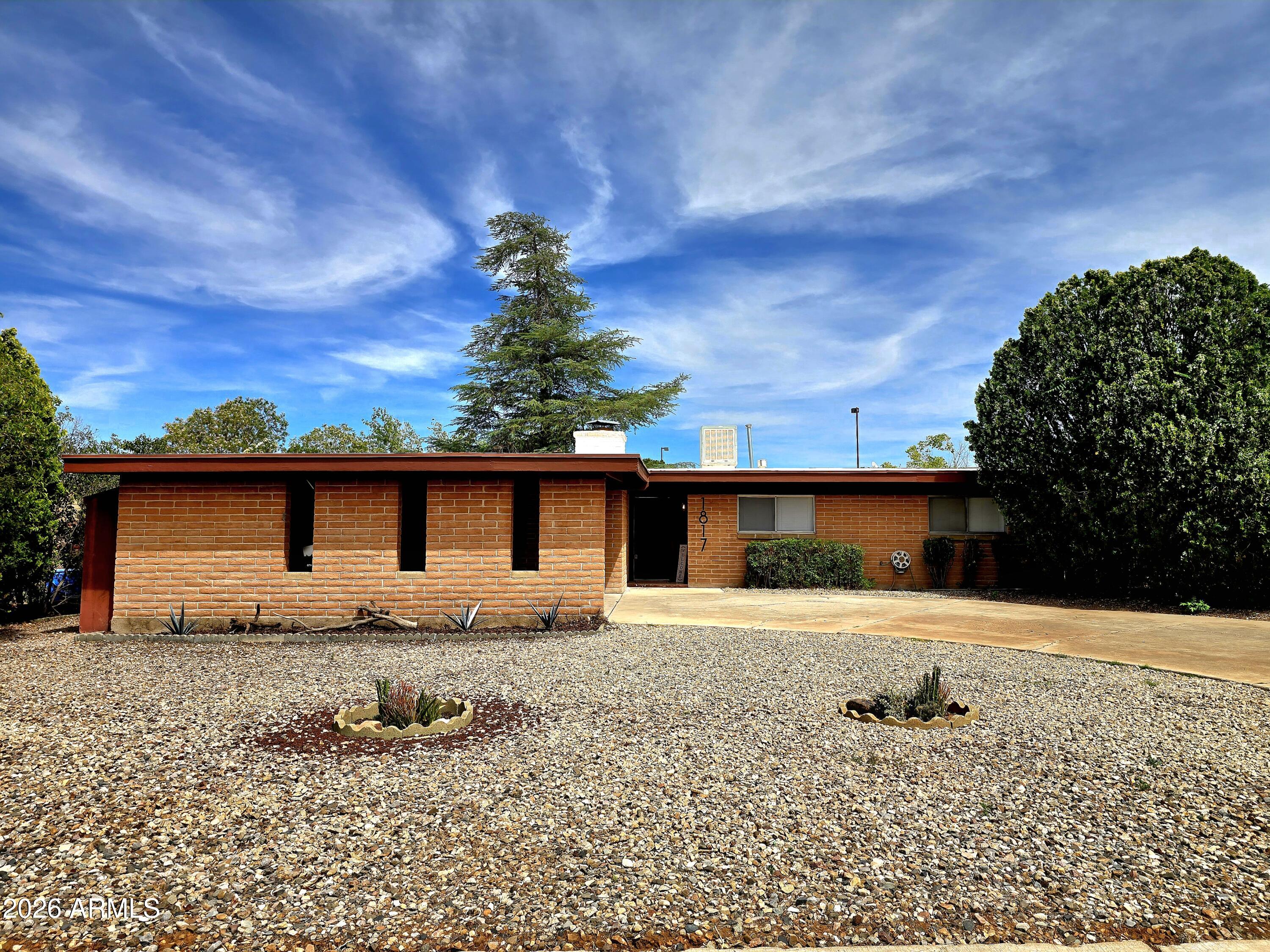 BUENA 1 - Residential