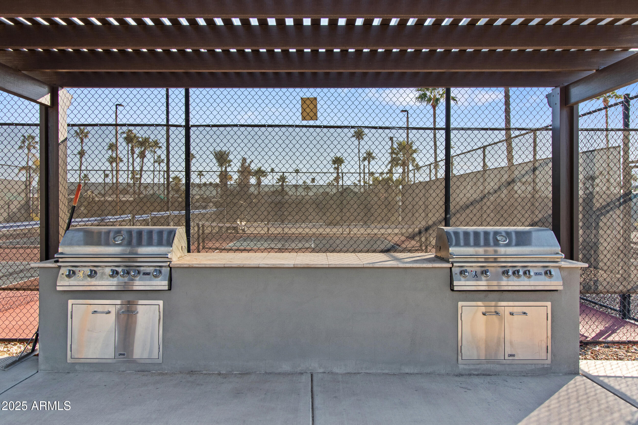 AGAVE VILLAGE - Residential