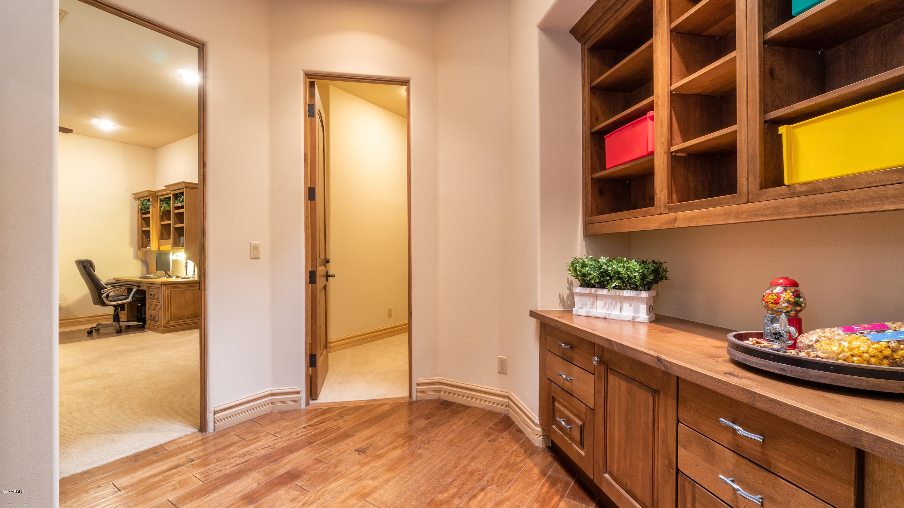 MOCKINGBIRD LANE ESTATES 6 - Residential
