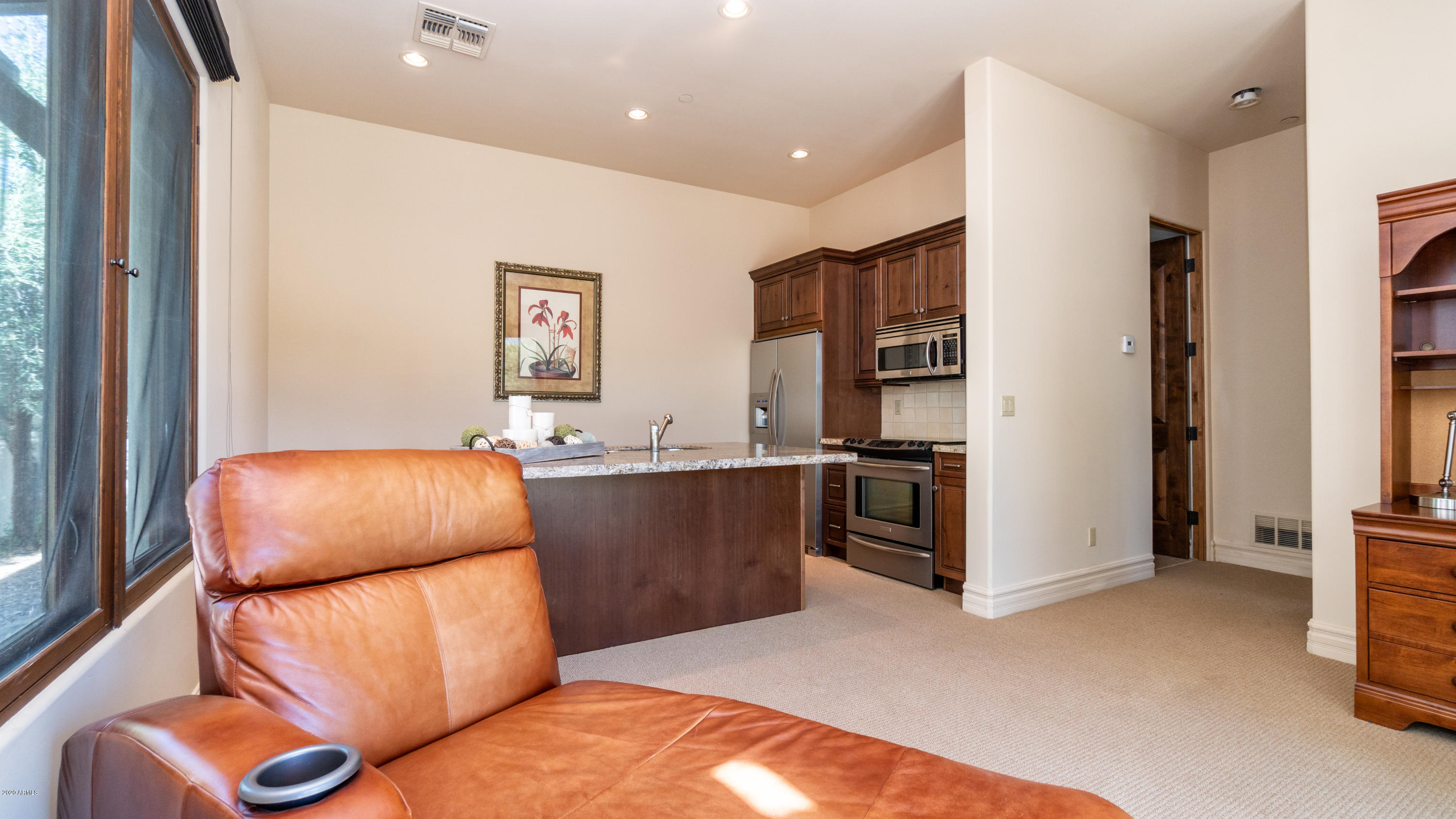 MOCKINGBIRD LANE ESTATES 6 - Residential