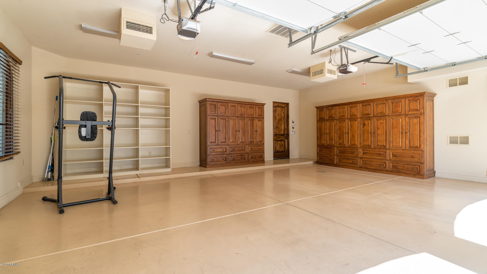 MOCKINGBIRD LANE ESTATES 6 - Residential