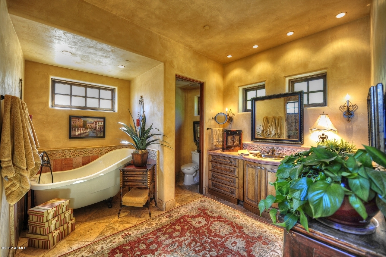 Estancia - Residential