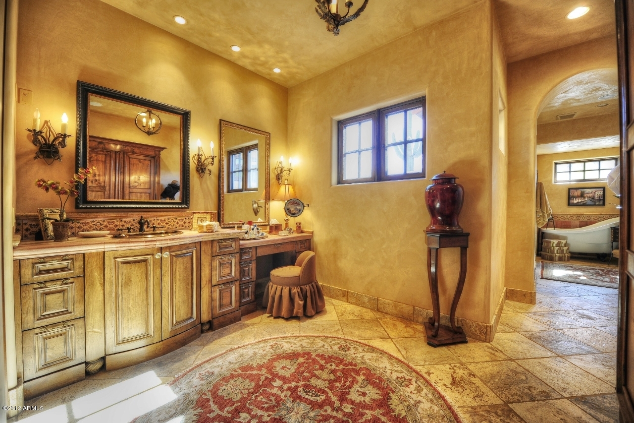 Estancia - Residential
