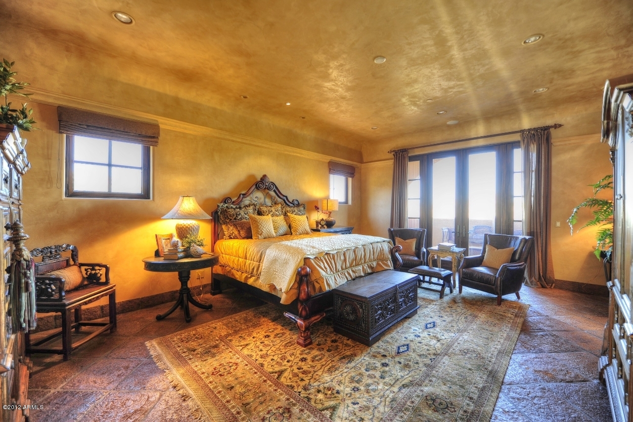 Estancia - Residential