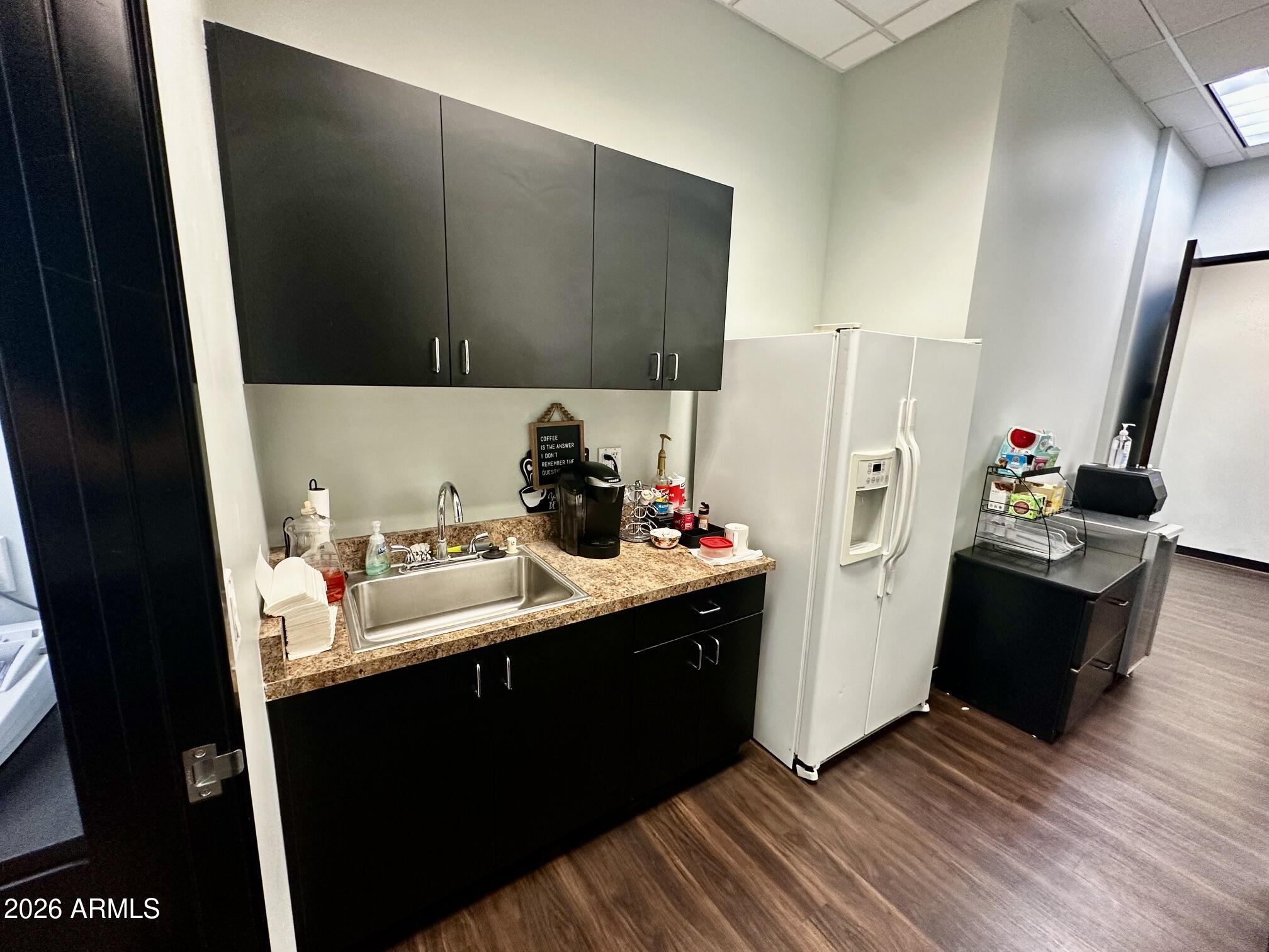 6700 ARROWHEAD PROFESSIONAL CENTER CONDOMINIUM - Commercial Sale