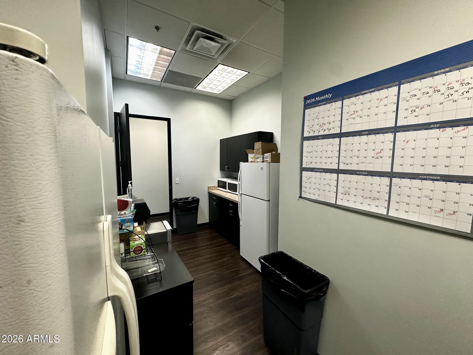 6700 ARROWHEAD PROFESSIONAL CENTER CONDOMINIUM - Commercial Sale
