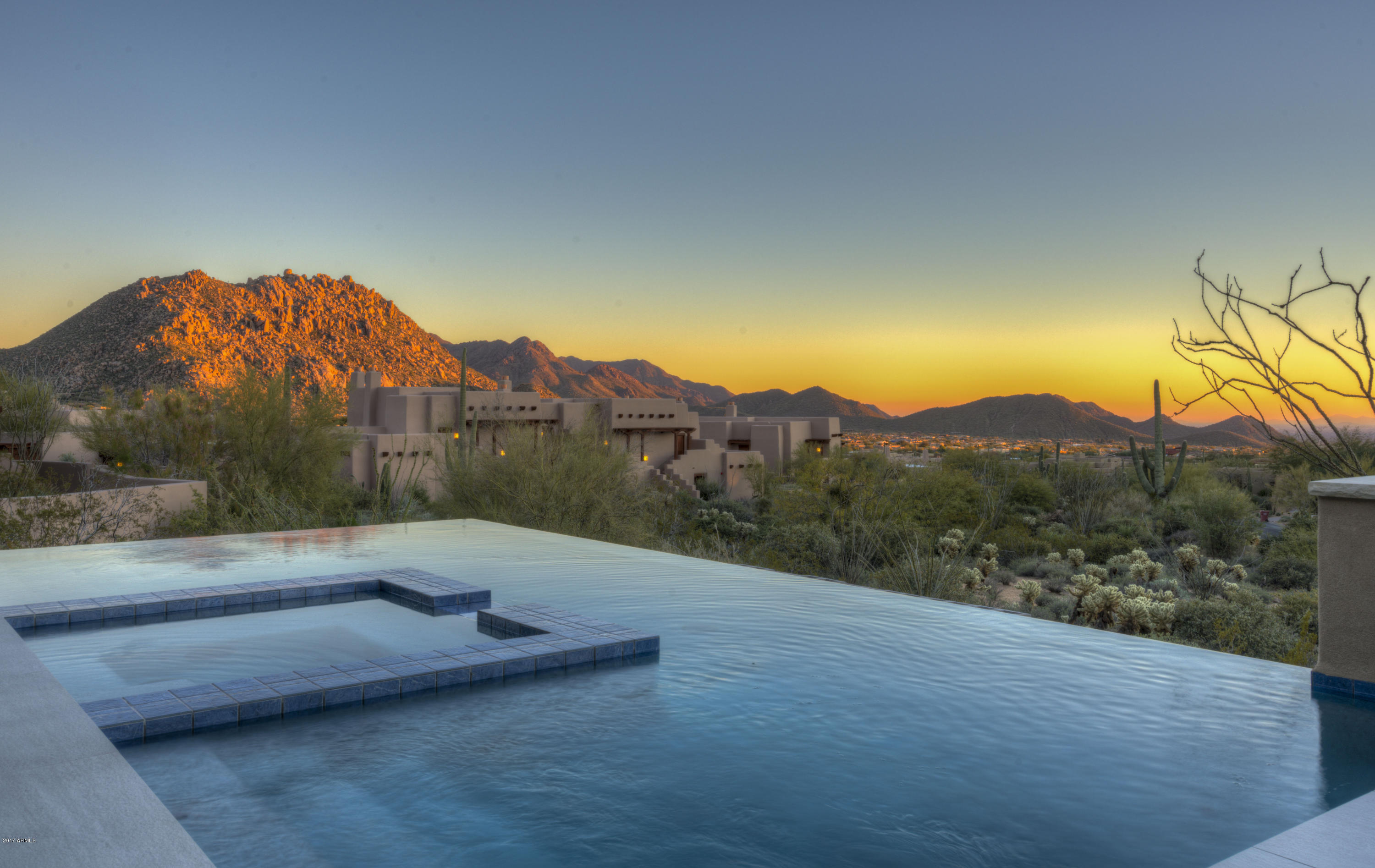 PRIVADA - Residential