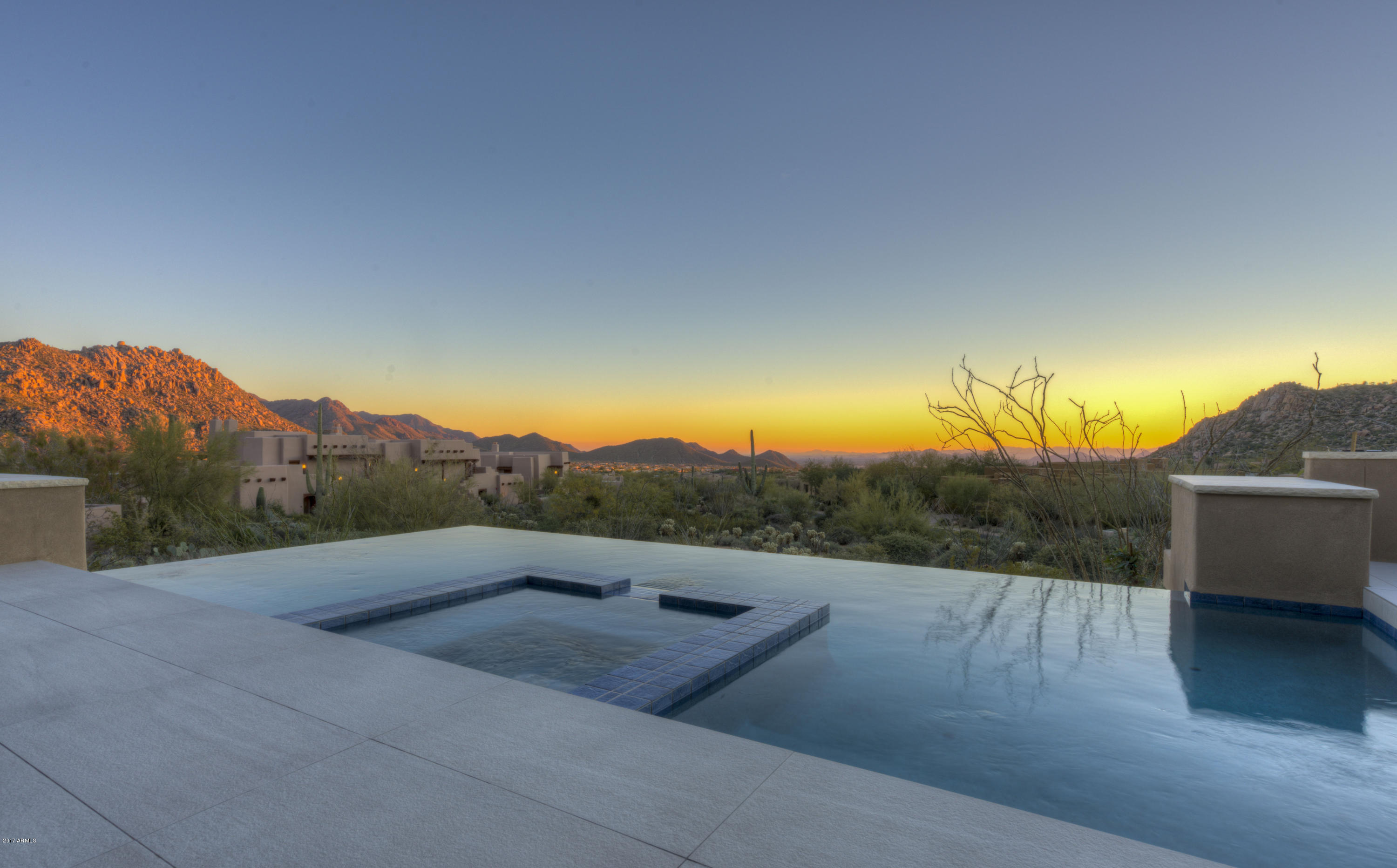 PRIVADA - Residential