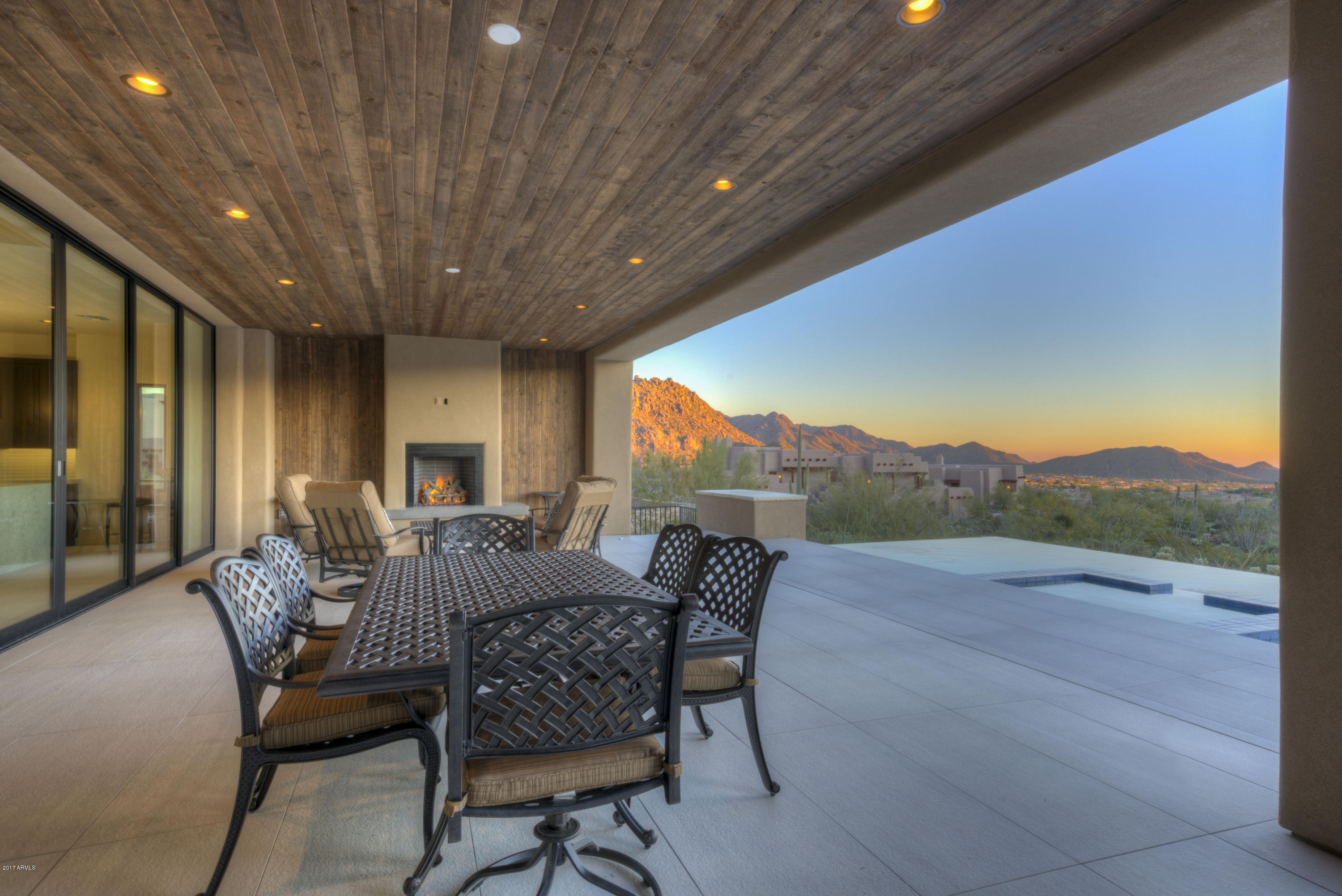 PRIVADA - Residential
