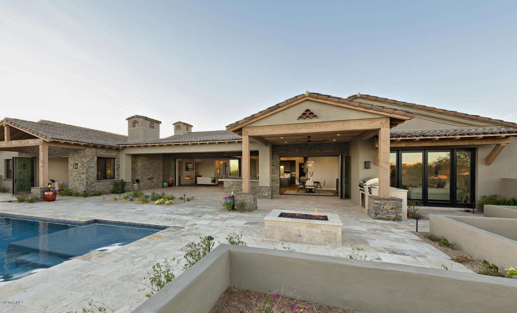MIRABEL CLUB - Residential